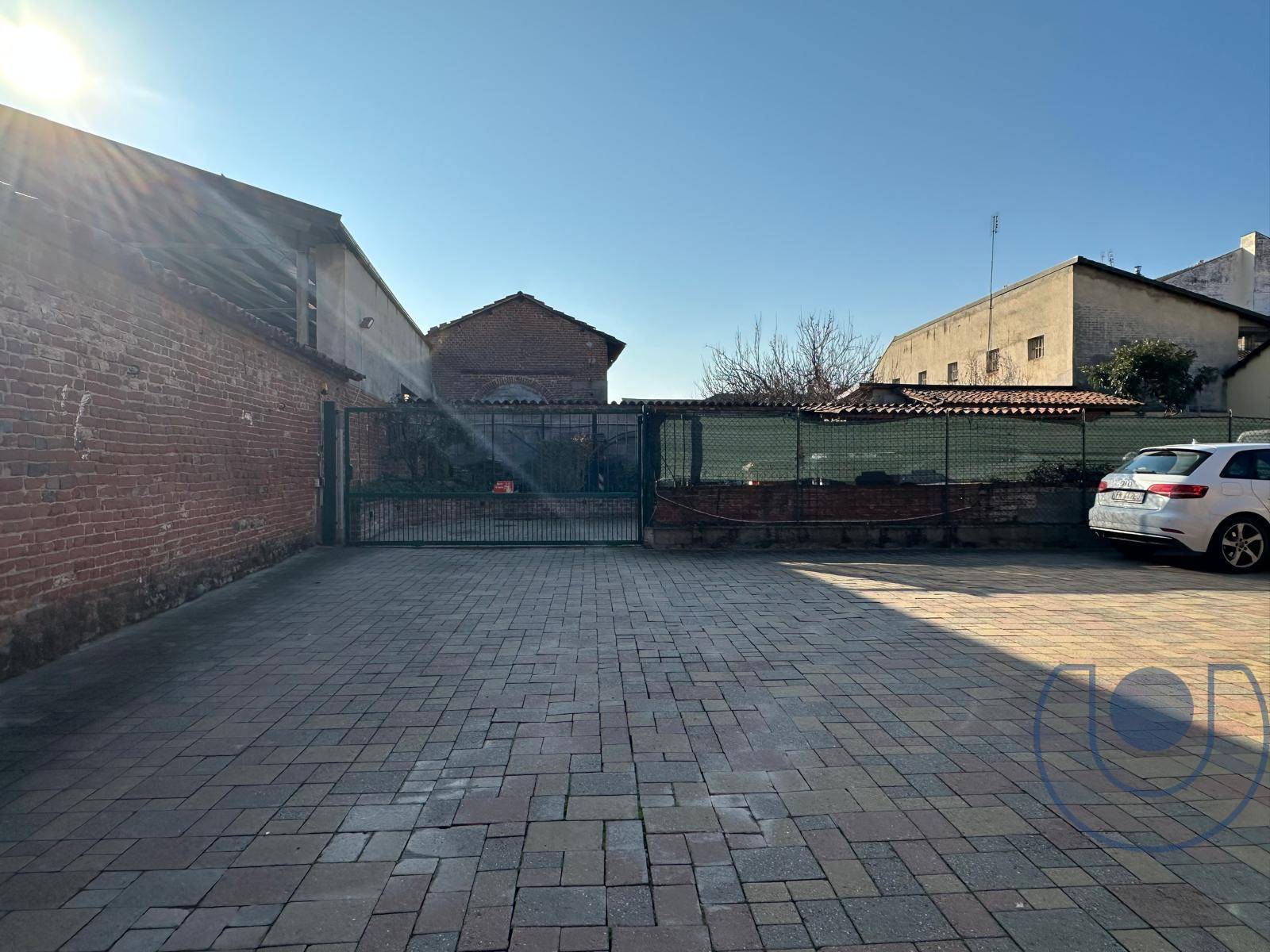 Appartamento in vendita a Riva presso Chieri, Centro