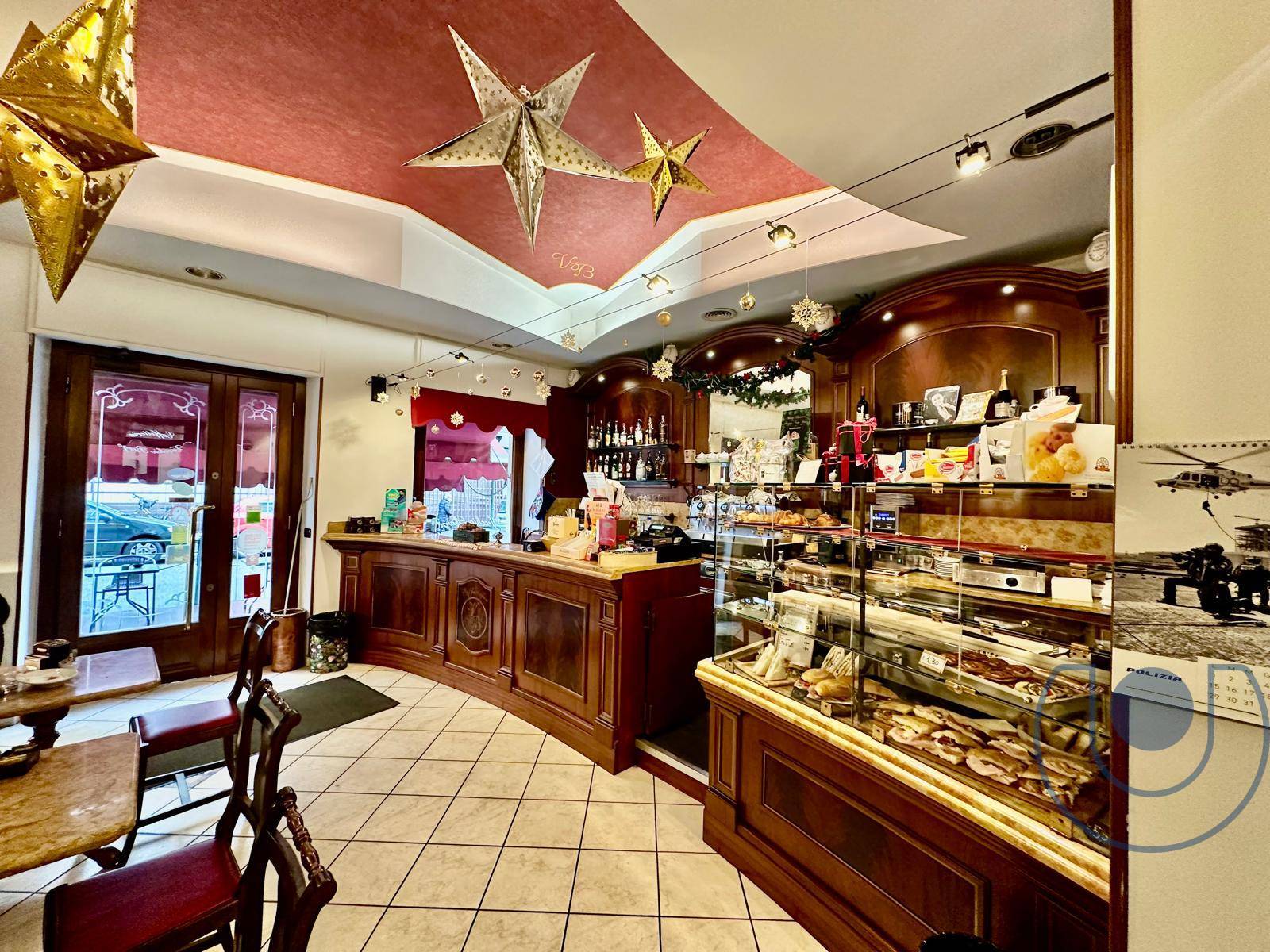 Attivit Commerciale - Bar Tavola Calda - Fredda in vendita a Torino, San Salvario