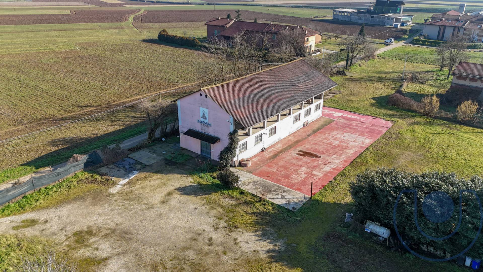 Casale in vendita a Chieri, Semicentro