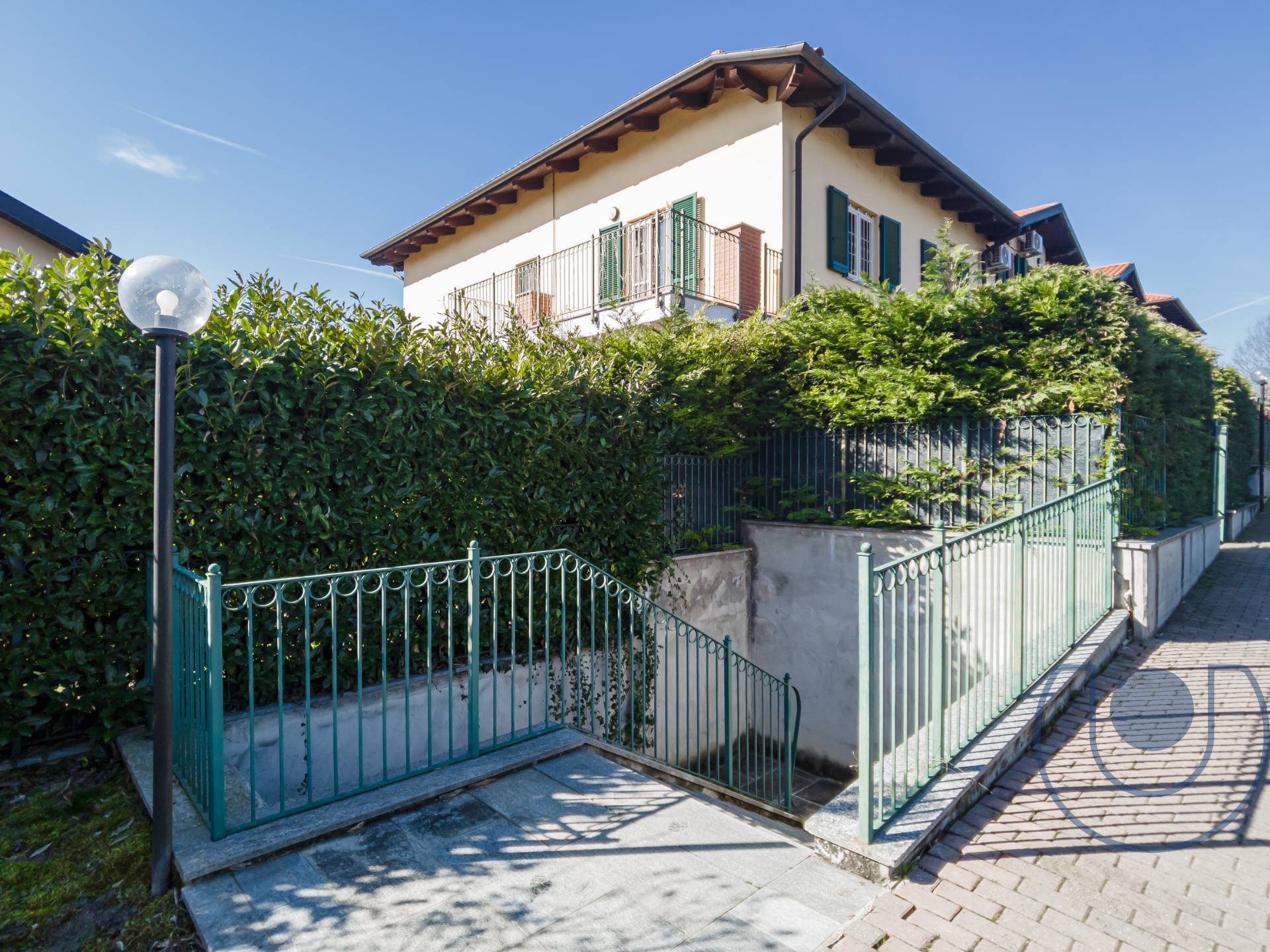 Villa in vendita a Castiglione Torinese, Castiglione Torinese
