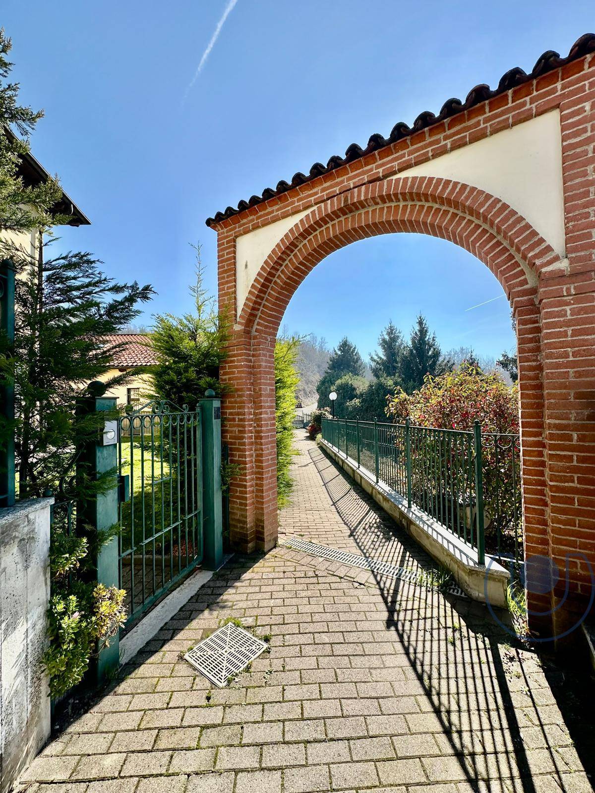 Villa in vendita a Castiglione Torinese, Castiglione Torinese