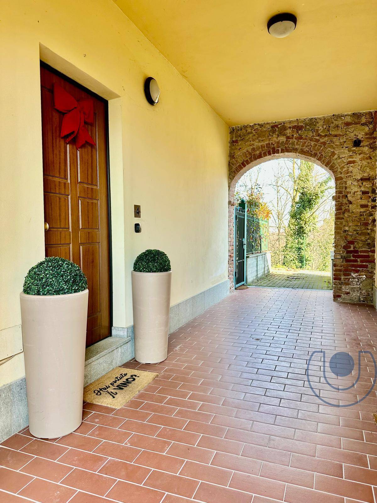Villa in vendita a Castiglione Torinese, Castiglione Torinese
