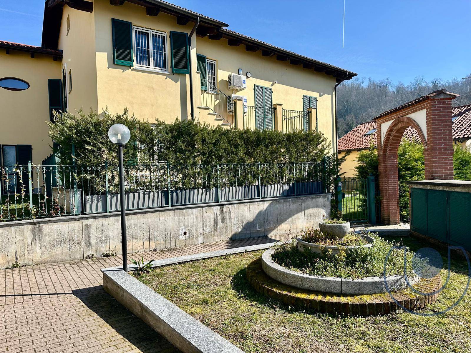 Villa in vendita a Castiglione Torinese, Castiglione Torinese