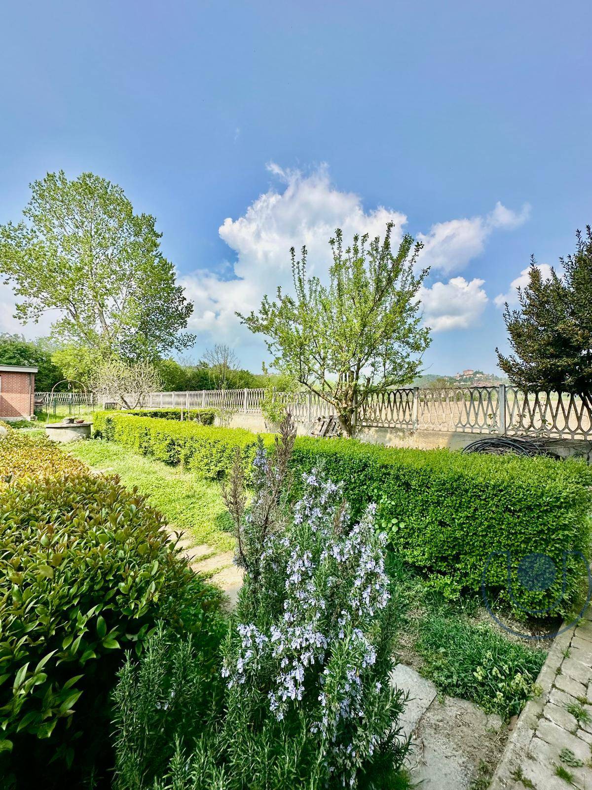 Appartamento in vendita a Pavarolo, Collina