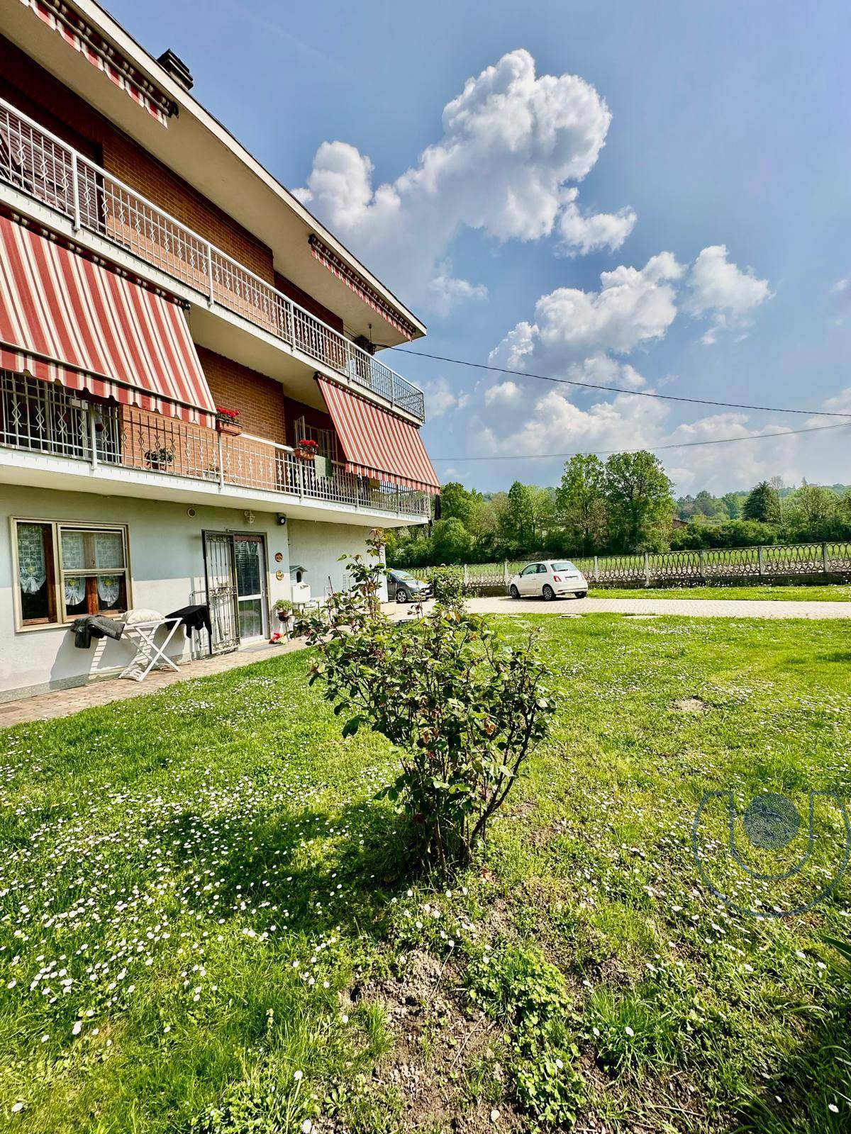 Appartamento in vendita a Pavarolo, Collina