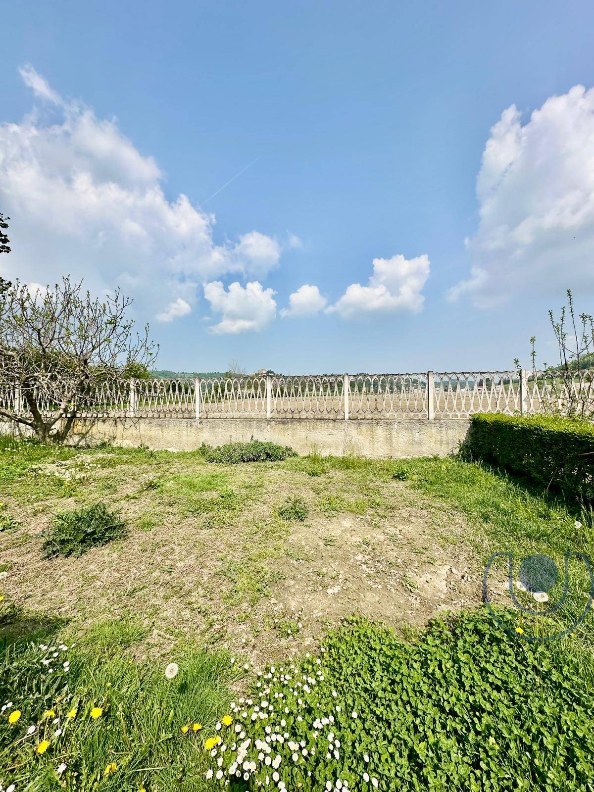 Appartamento in vendita a Pavarolo, Collina