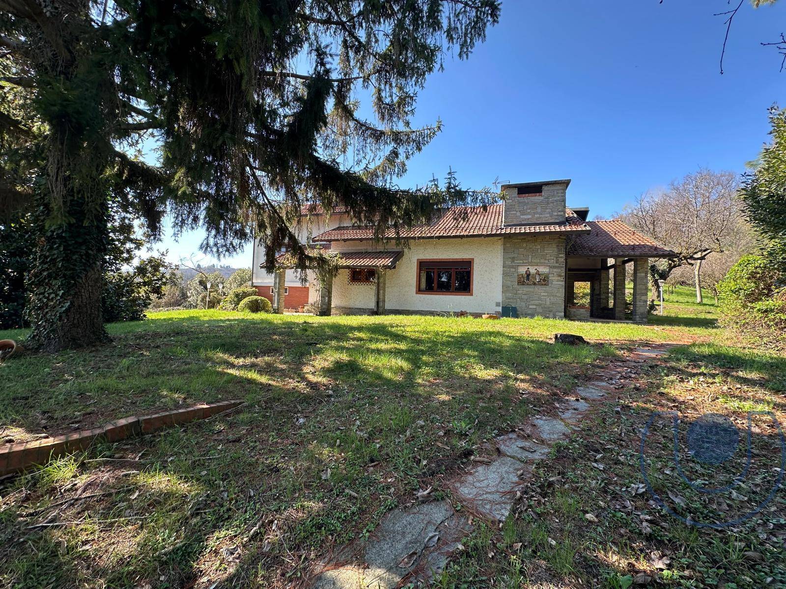 Villa in vendita a Moncalieri, Revigliasco