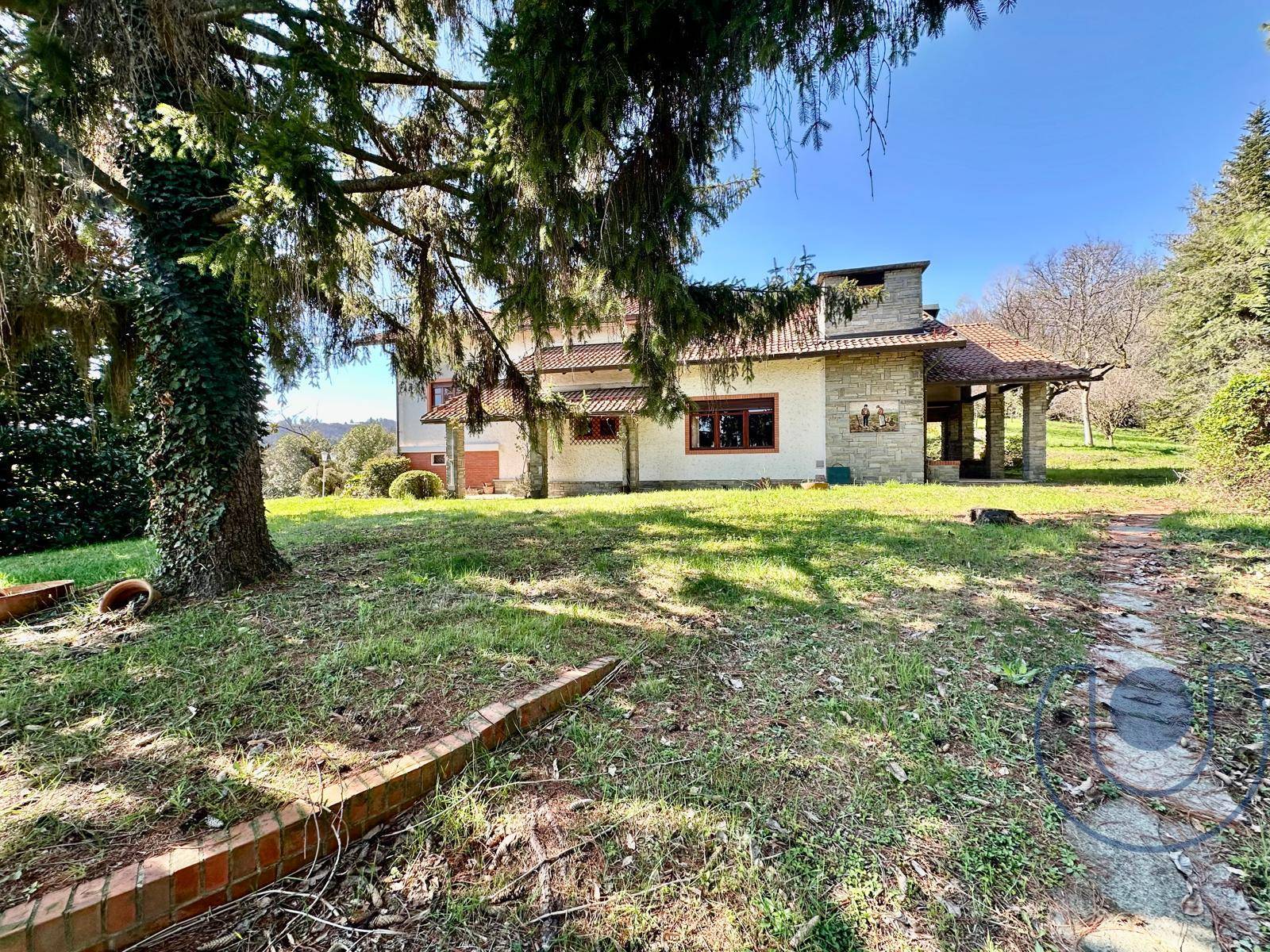 Villa in vendita a Moncalieri, Revigliasco