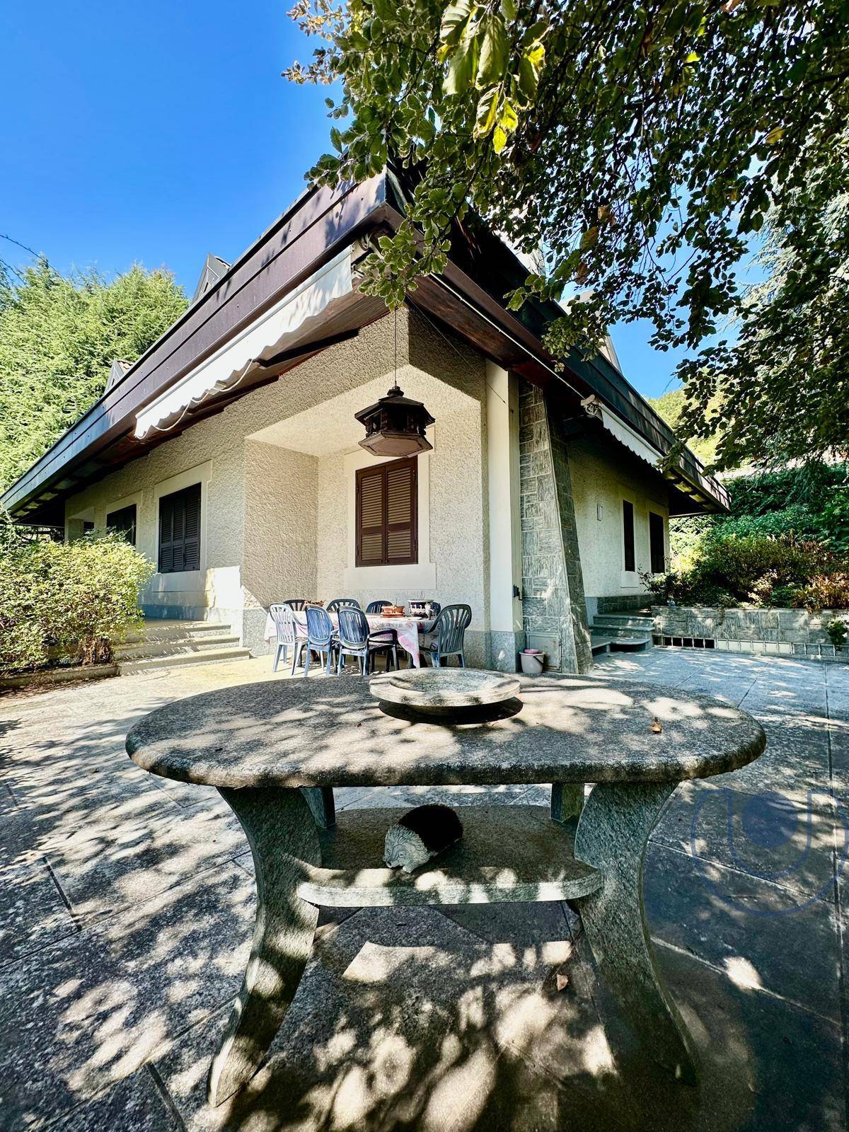 Villa in vendita a Pecetto Torinese, Collina
