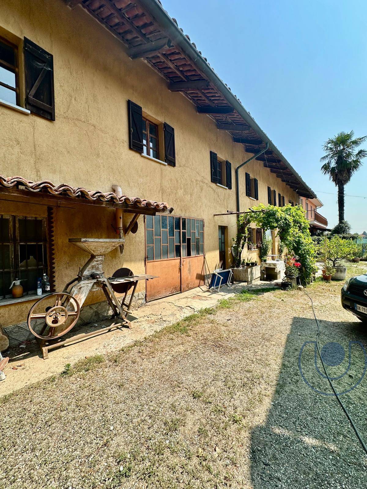 Rustico in vendita a Pino Torinese, Collinare