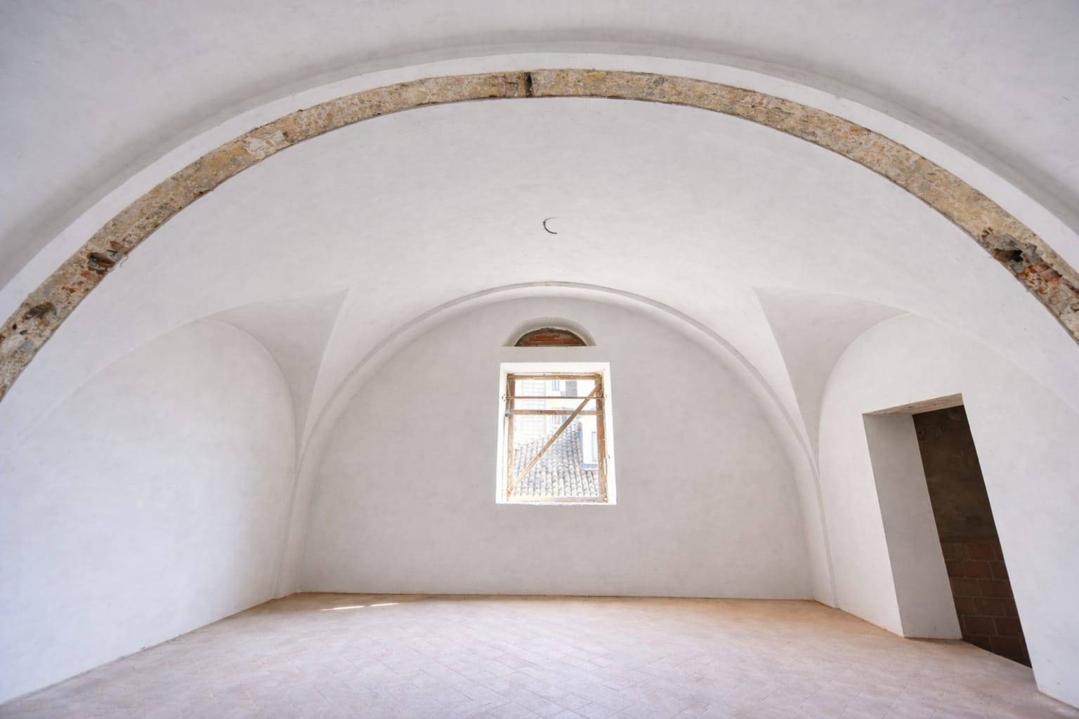 Appartamento in vendita a Chivasso, Centro