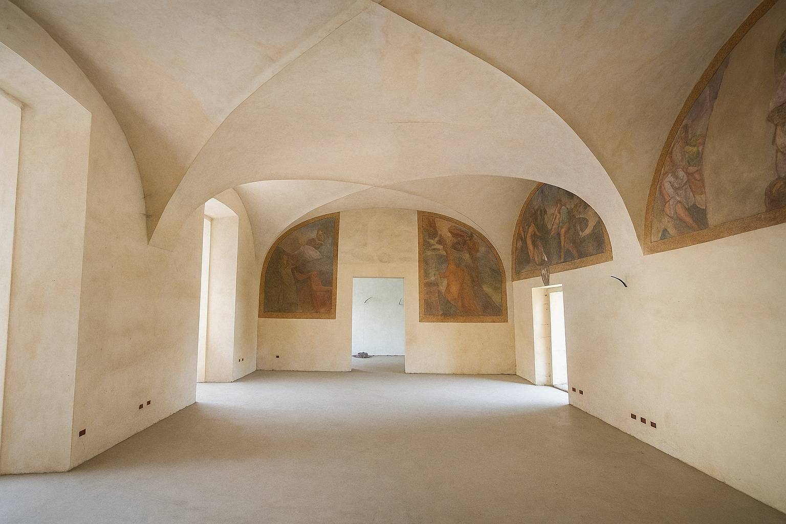 Studio/Ufficio in vendita a Chivasso, Centro