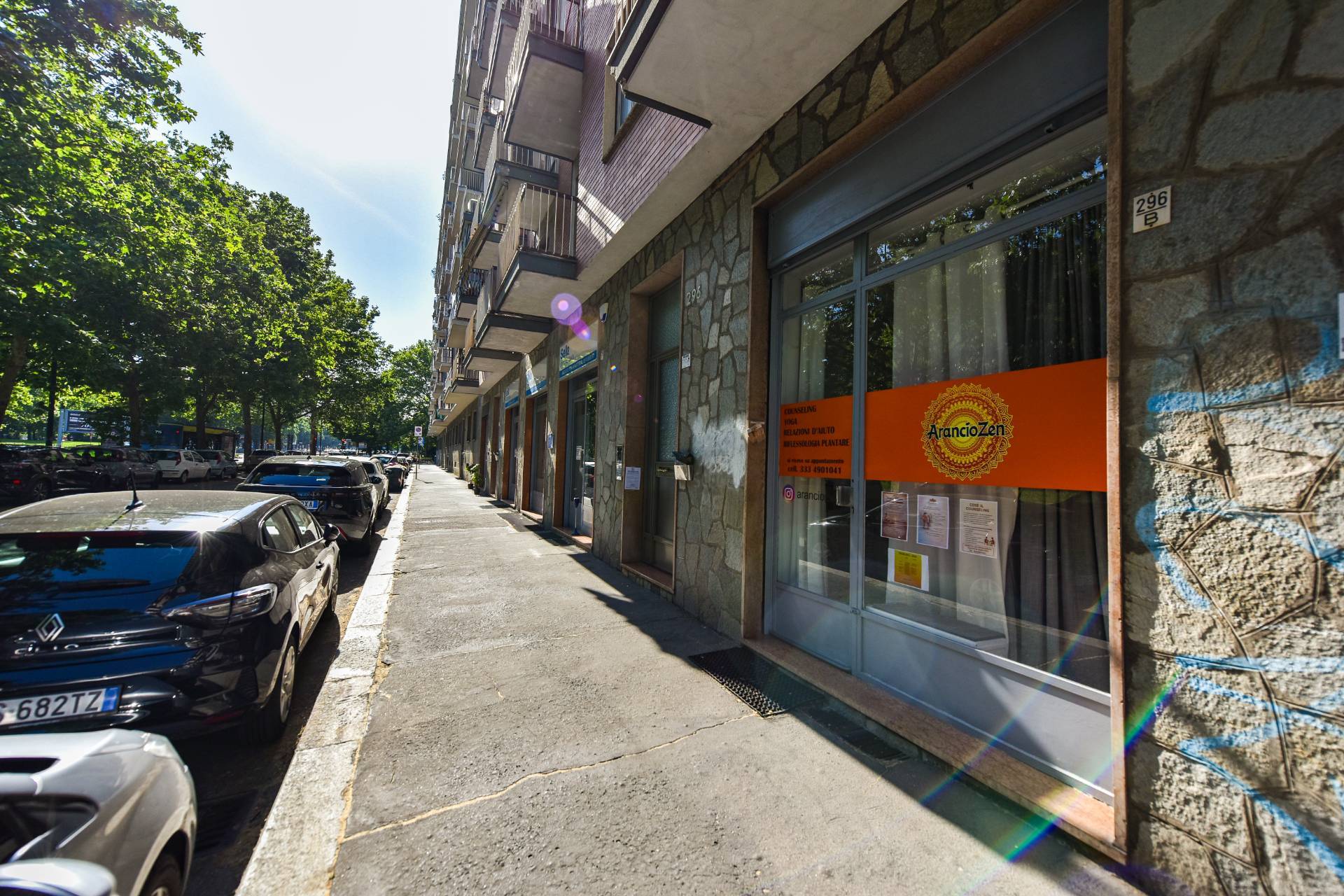 Locale commerciale in affitto a Torino, Madonna Campagna