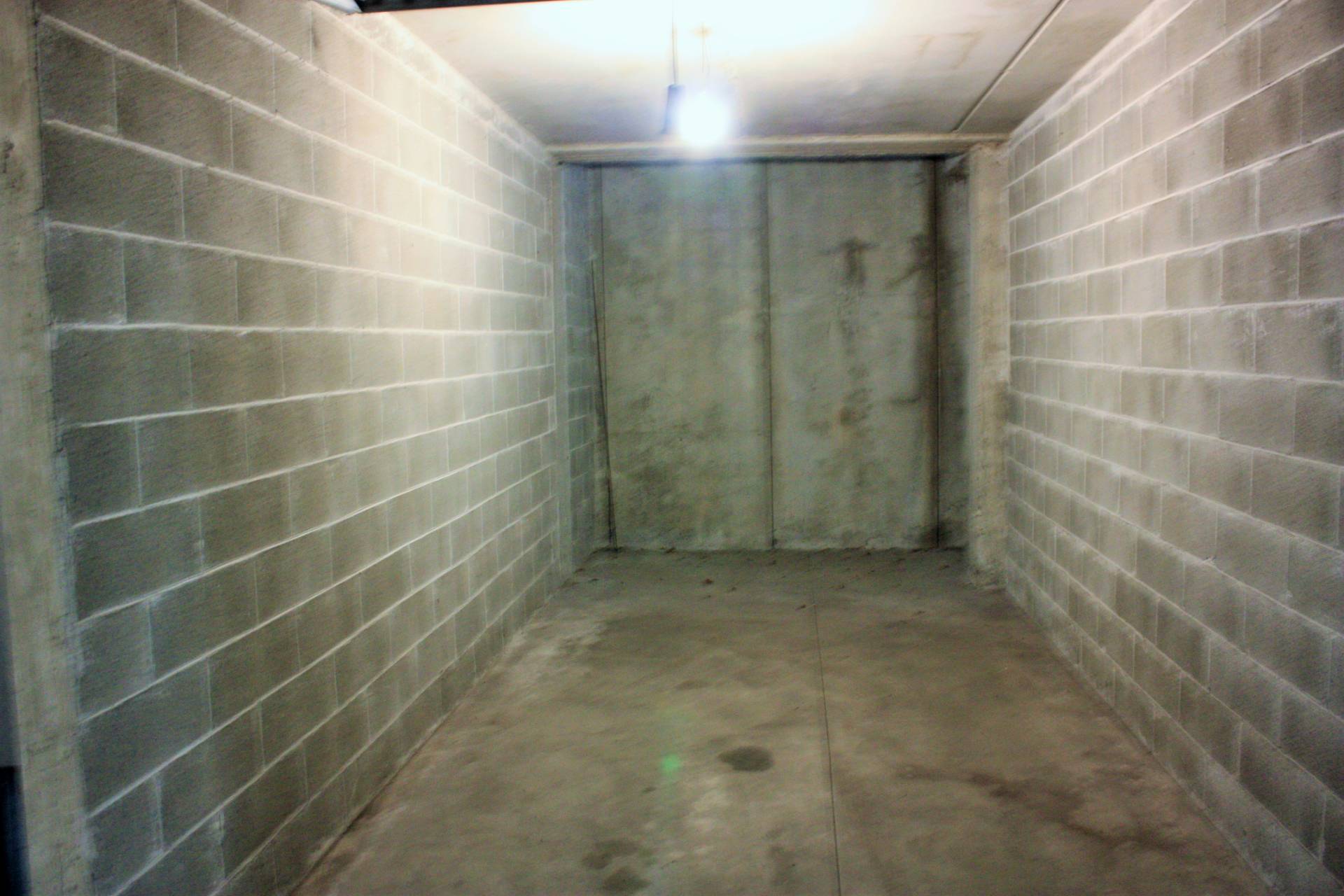 Box o garage in vendita a Torino, San Donato