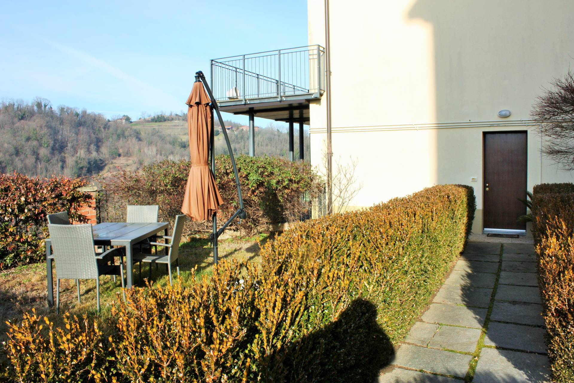 Appartamento in affitto a Pavarolo, Centrale