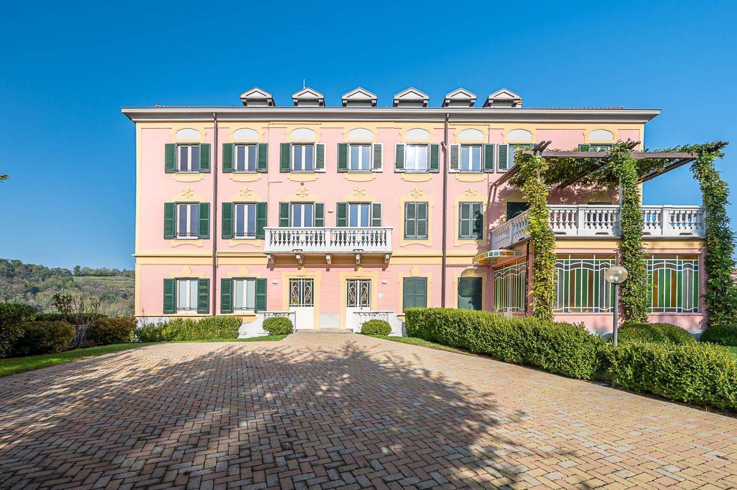 Appartamento in affitto a Pavarolo, Centrale