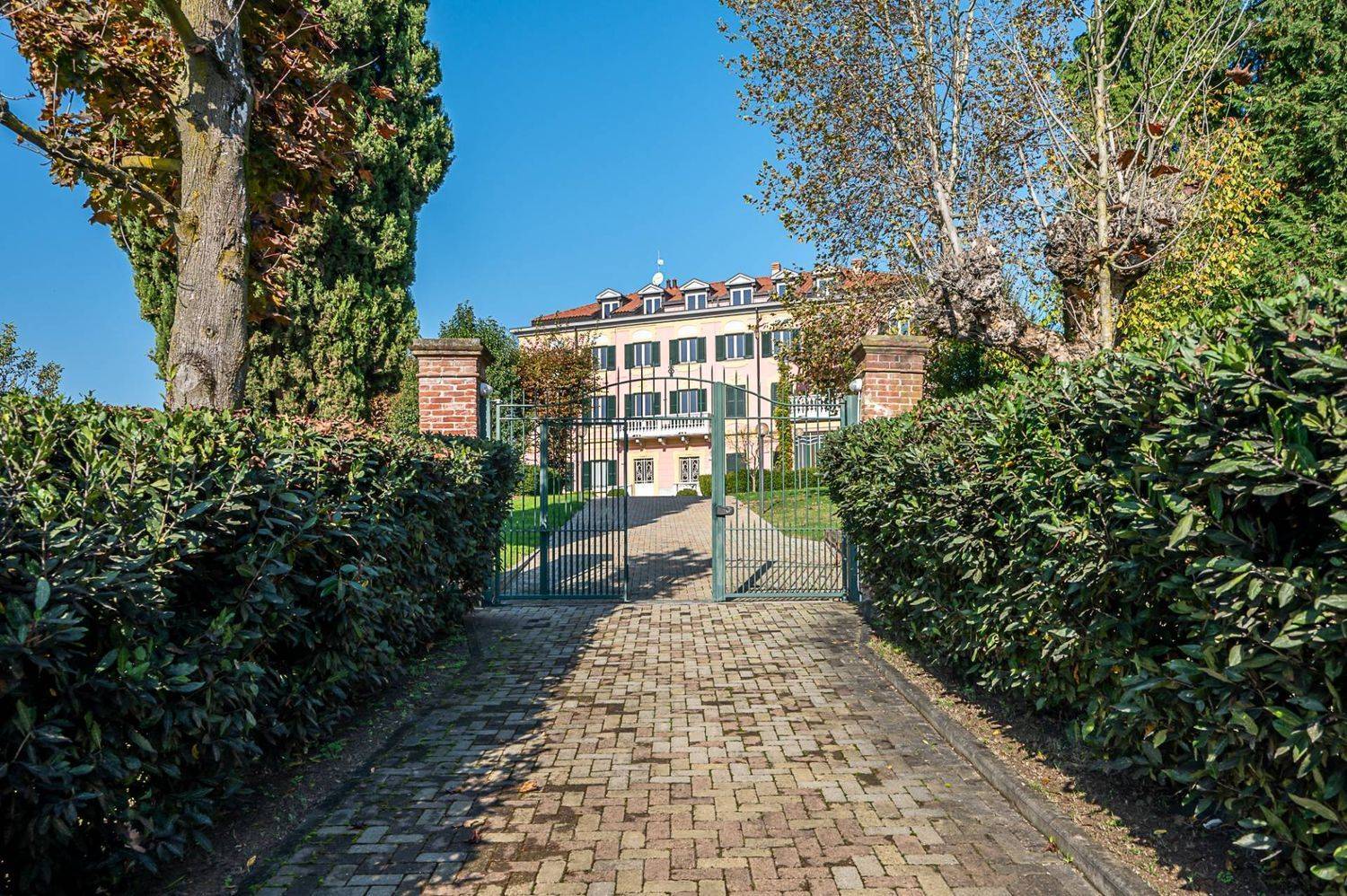 Appartamento in affitto a Pavarolo, Centrale