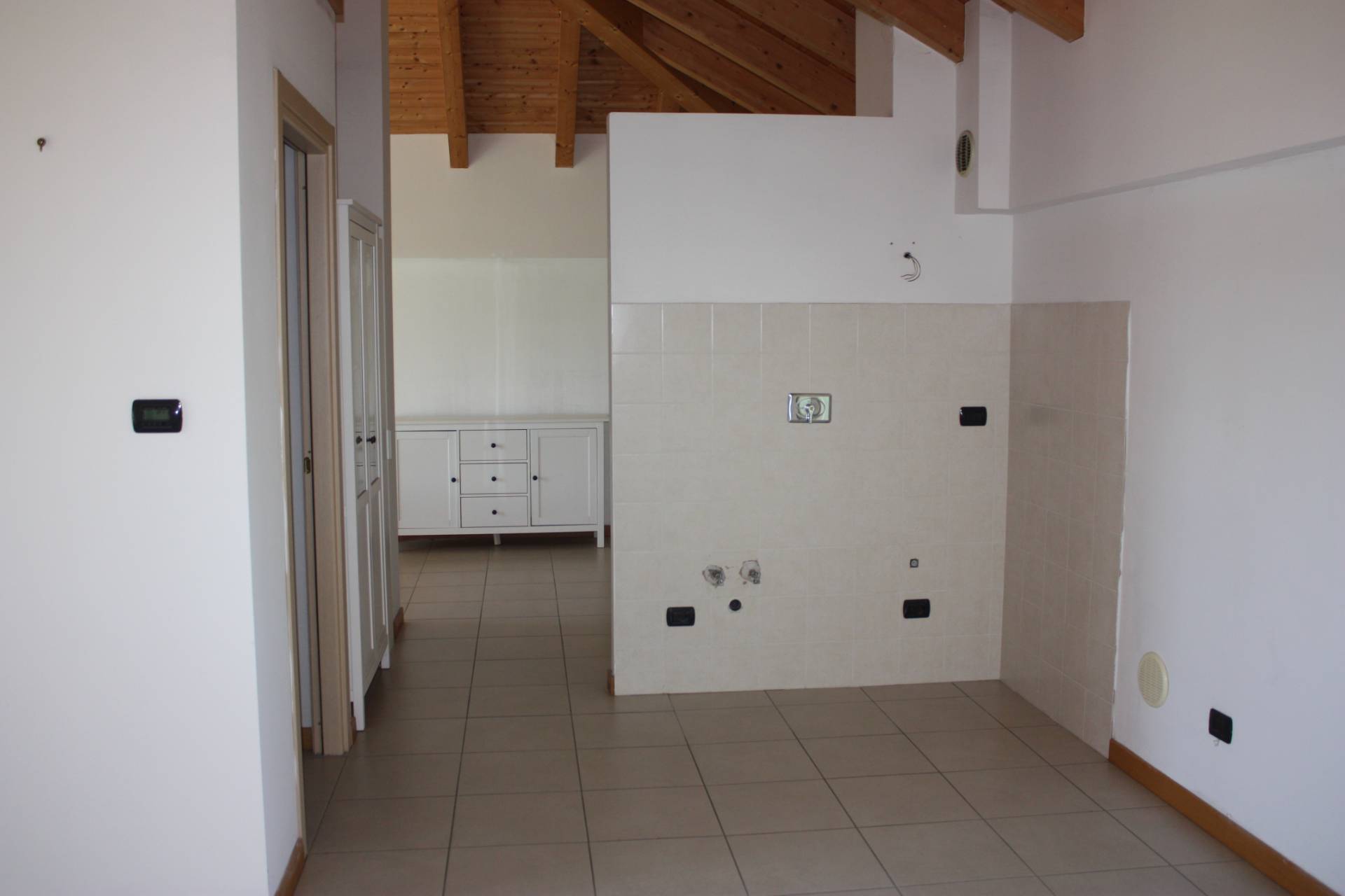 Appartamento in affitto a Pavarolo, Centrale