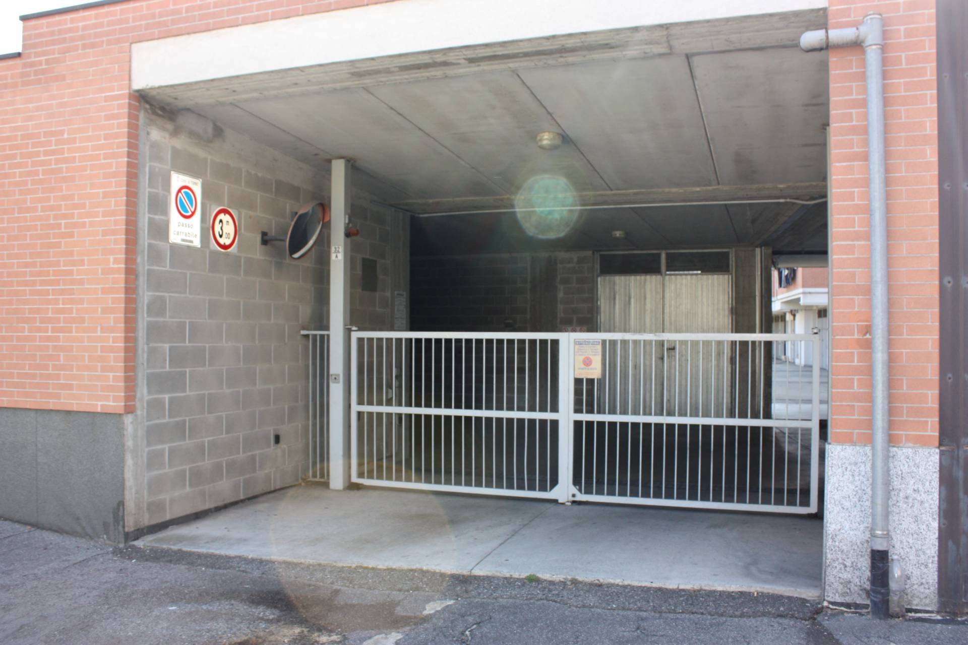 Box o garage in affitto a Torino, Barriera Milano