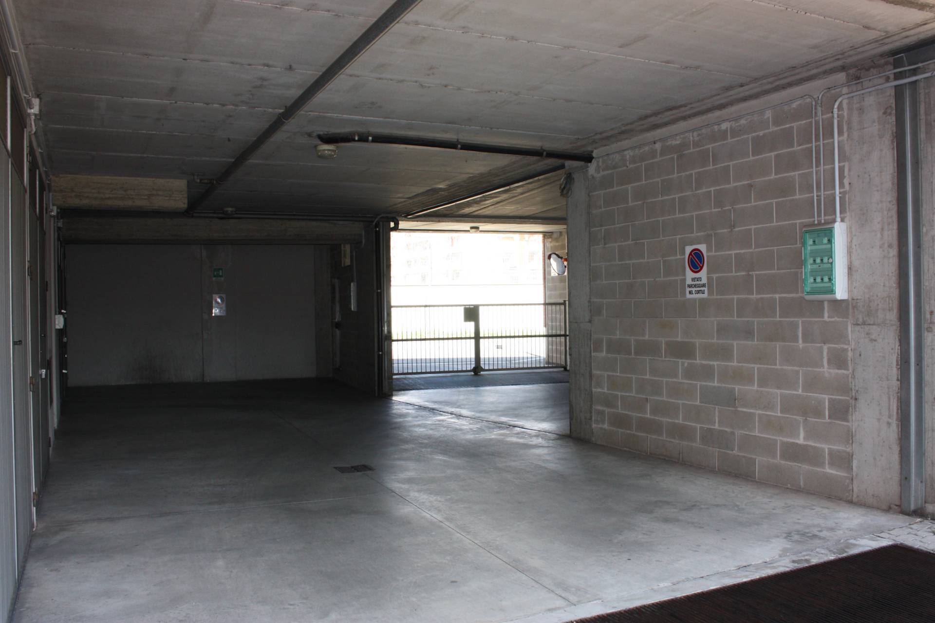 Box o garage in affitto a Torino, Barriera Milano