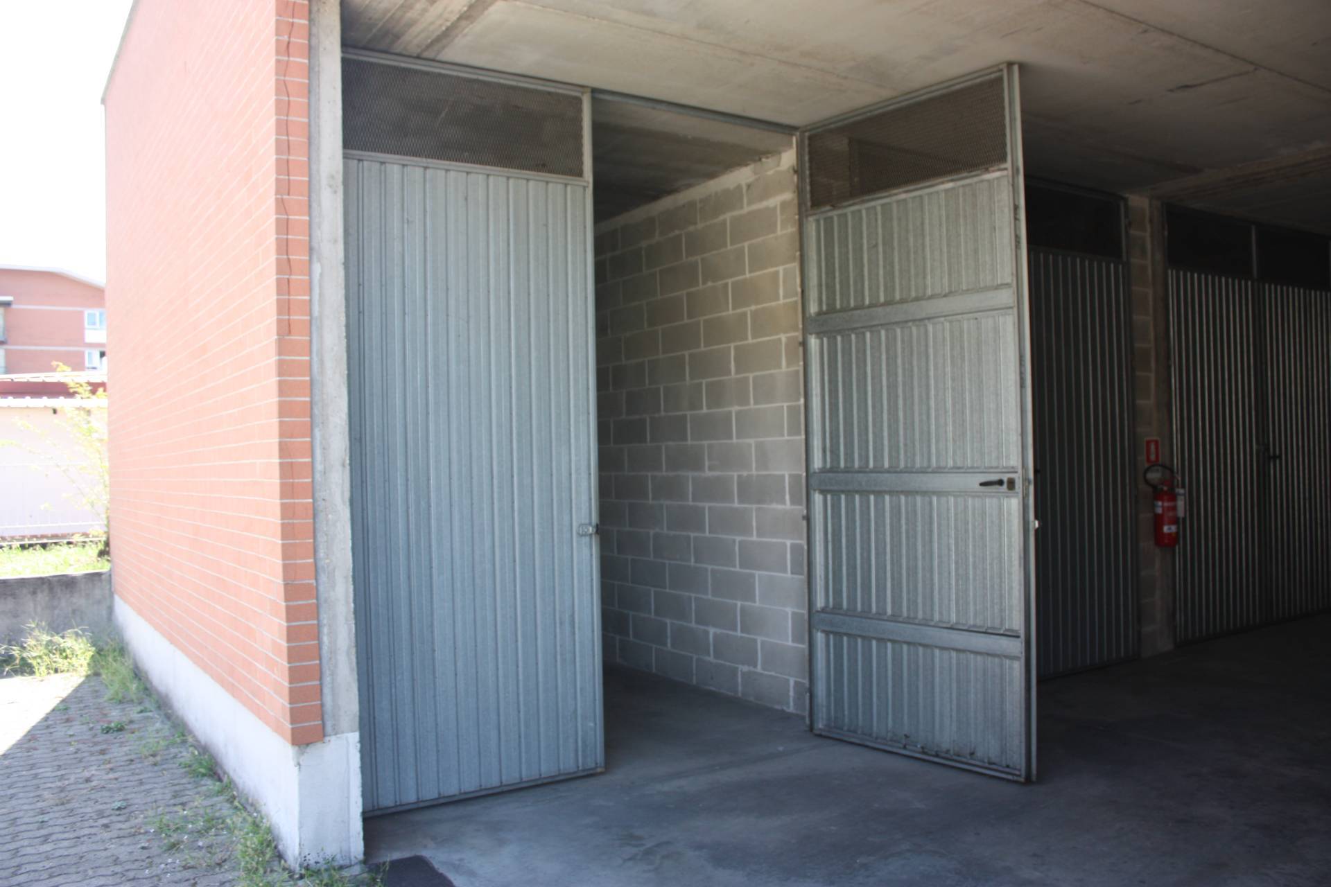 Box o garage in affitto a Torino, Barriera Milano