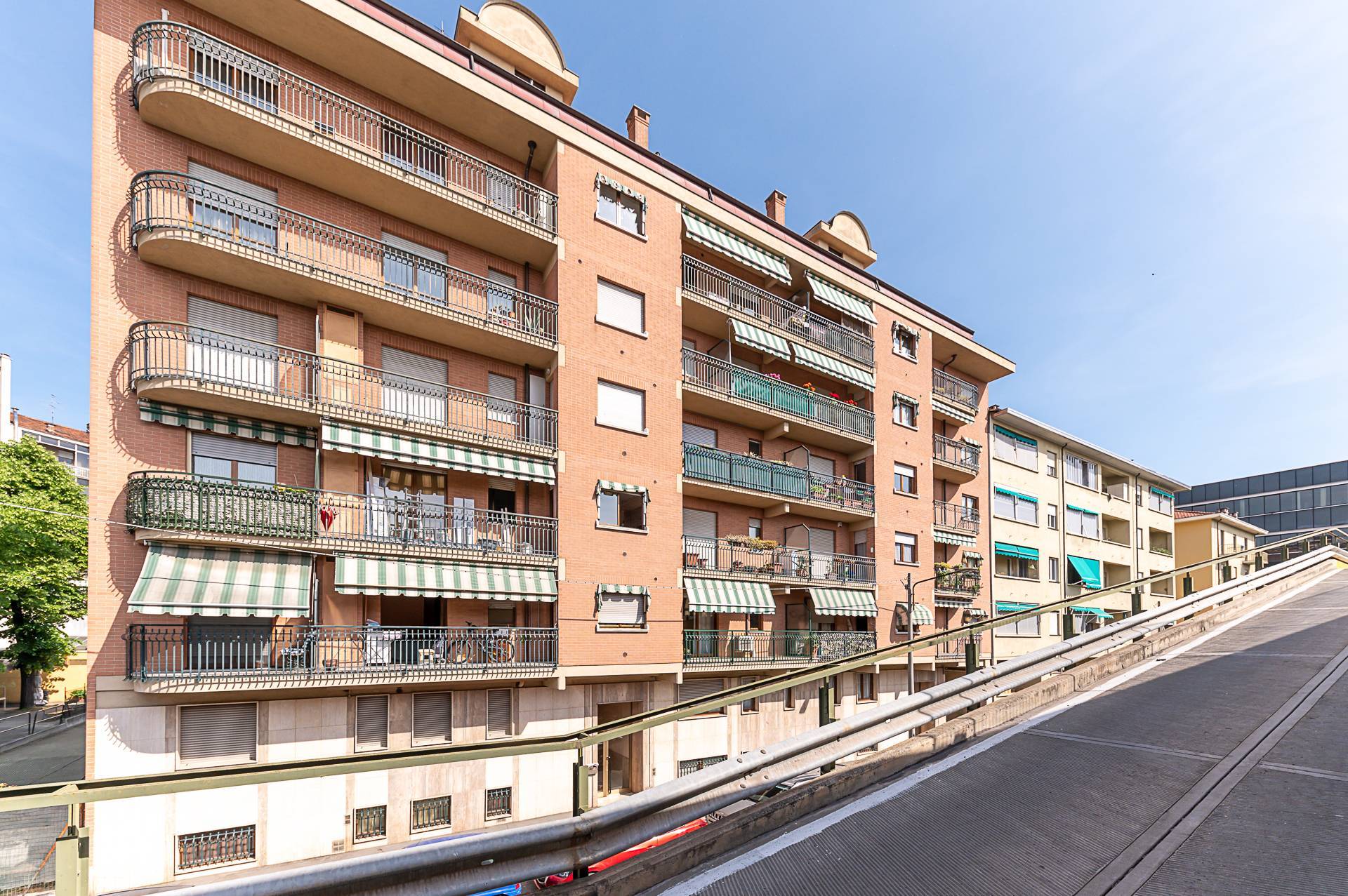Box o garage in vendita a Torino, Lingotto