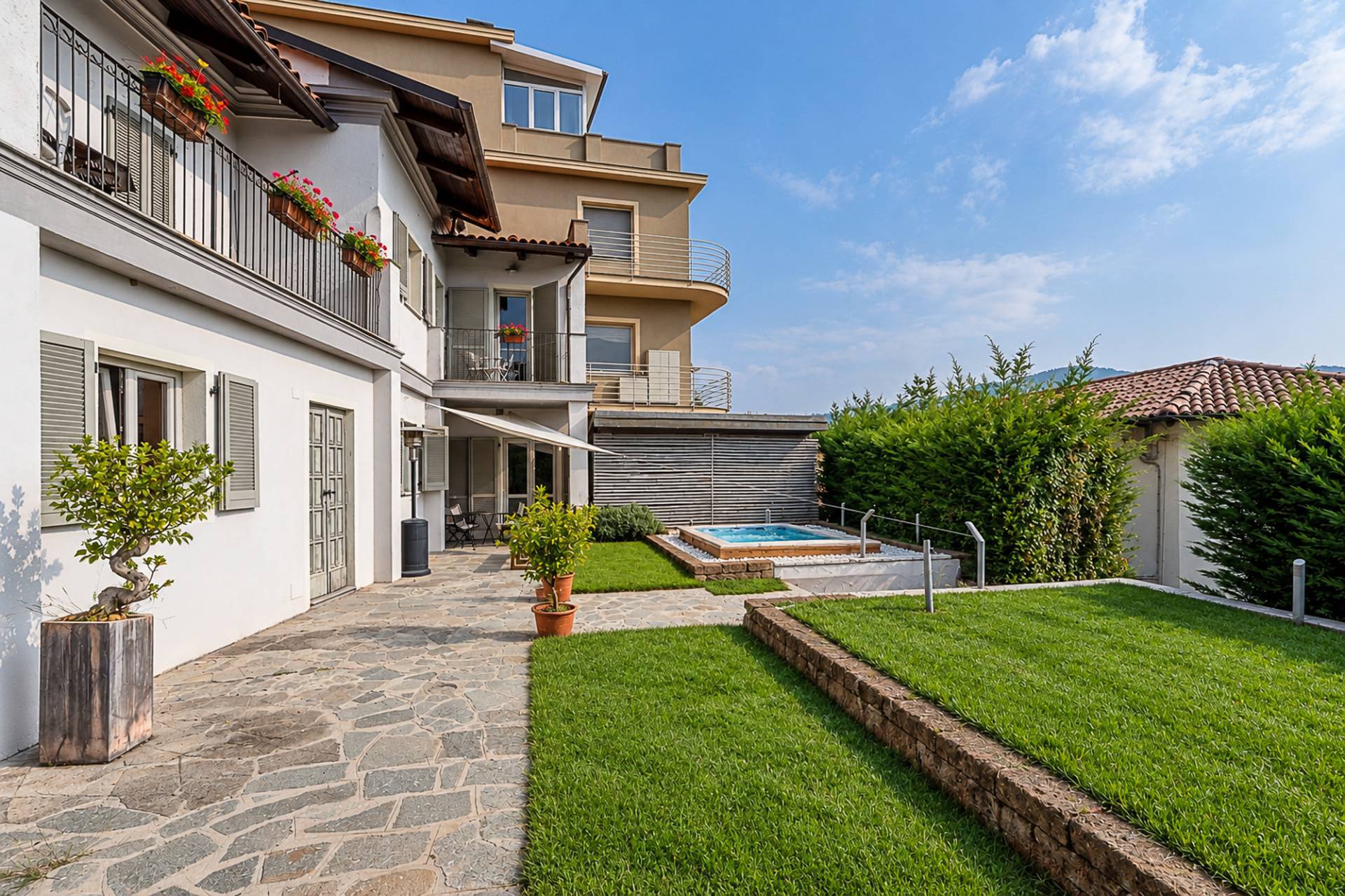 Casa indipendente in vendita a Torino, Cavoretto - Pilonetto