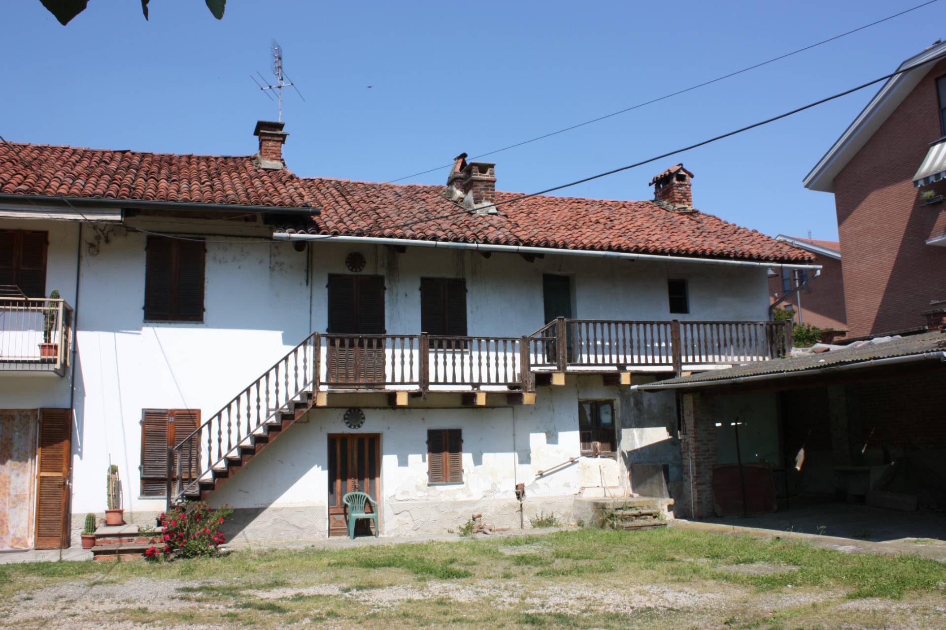 Casa indipendente in vendita a Vinovo, Centrale