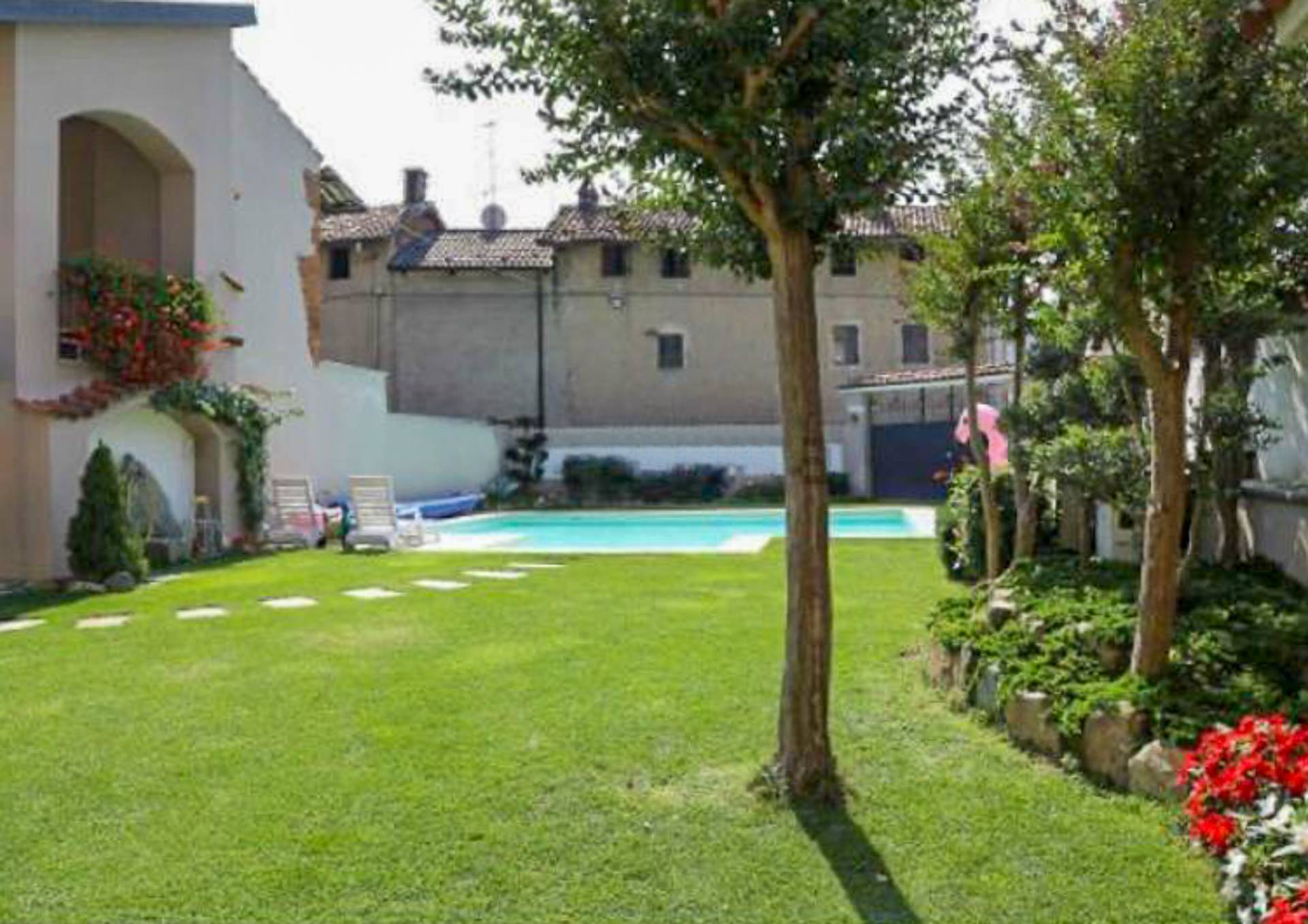 Porzione di casa in vendita a Zimone