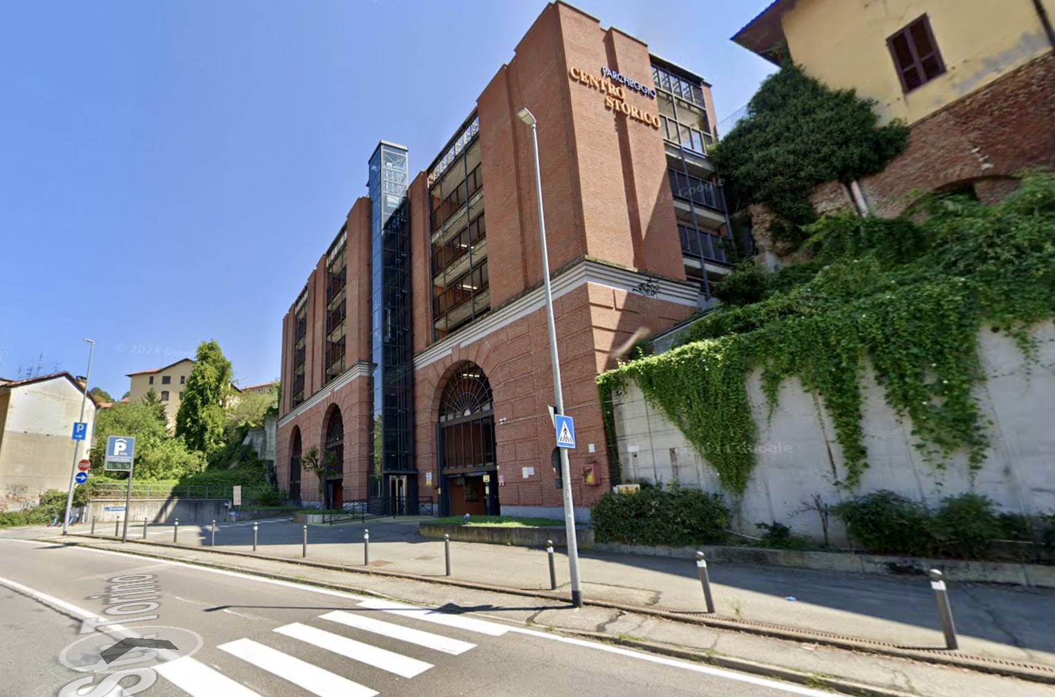 Box o garage in vendita a Moncalieri, Cento Storico