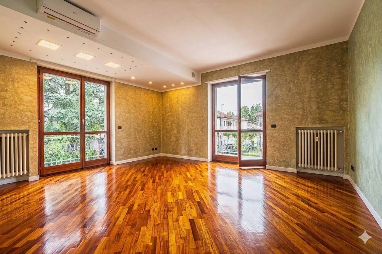 Appartamento in vendita a Moncalieri, Castello Di Moncalieri Pressi - Centro Storico