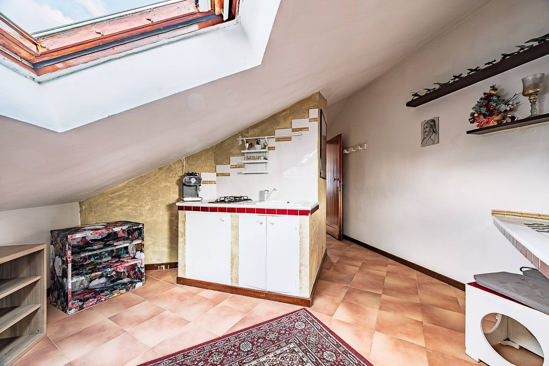 Mansarda in vendita a Moncalieri, Castello Di Moncalieri Pressi - Centro Storico