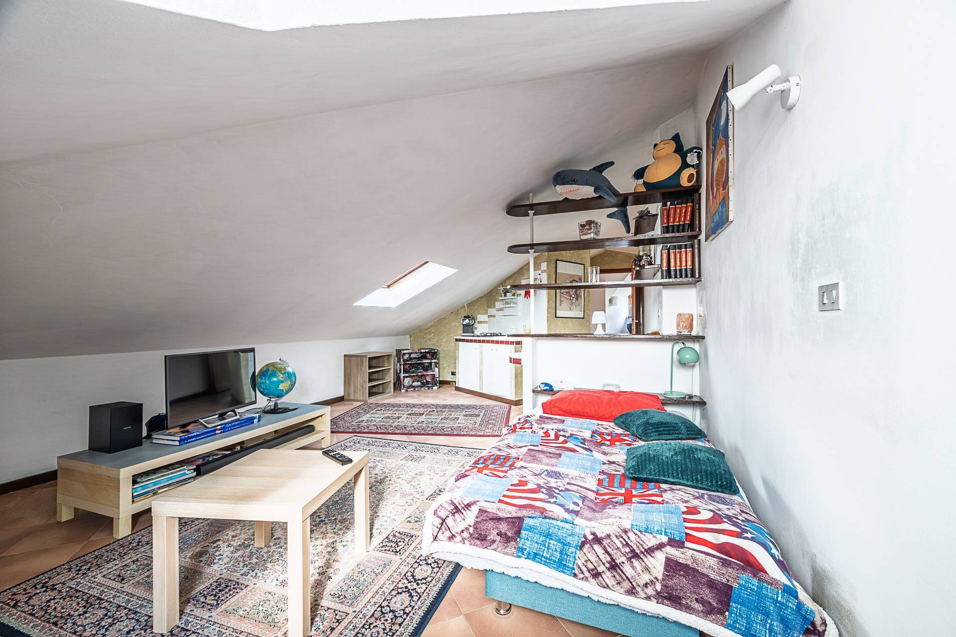 Mansarda in vendita a Moncalieri, Castello Di Moncalieri Pressi - Centro Storico