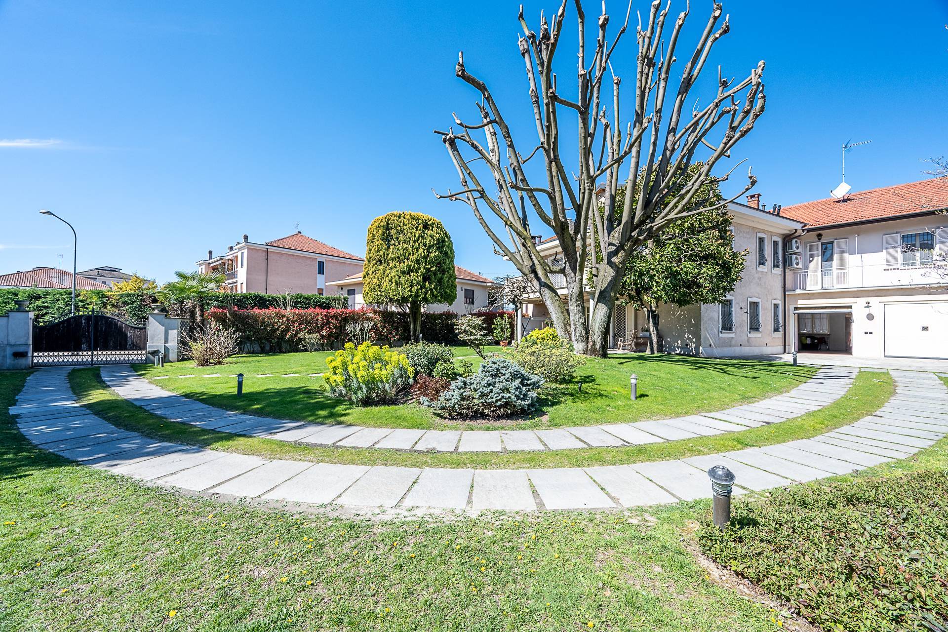 Villa in vendita a Vinovo, Centrale