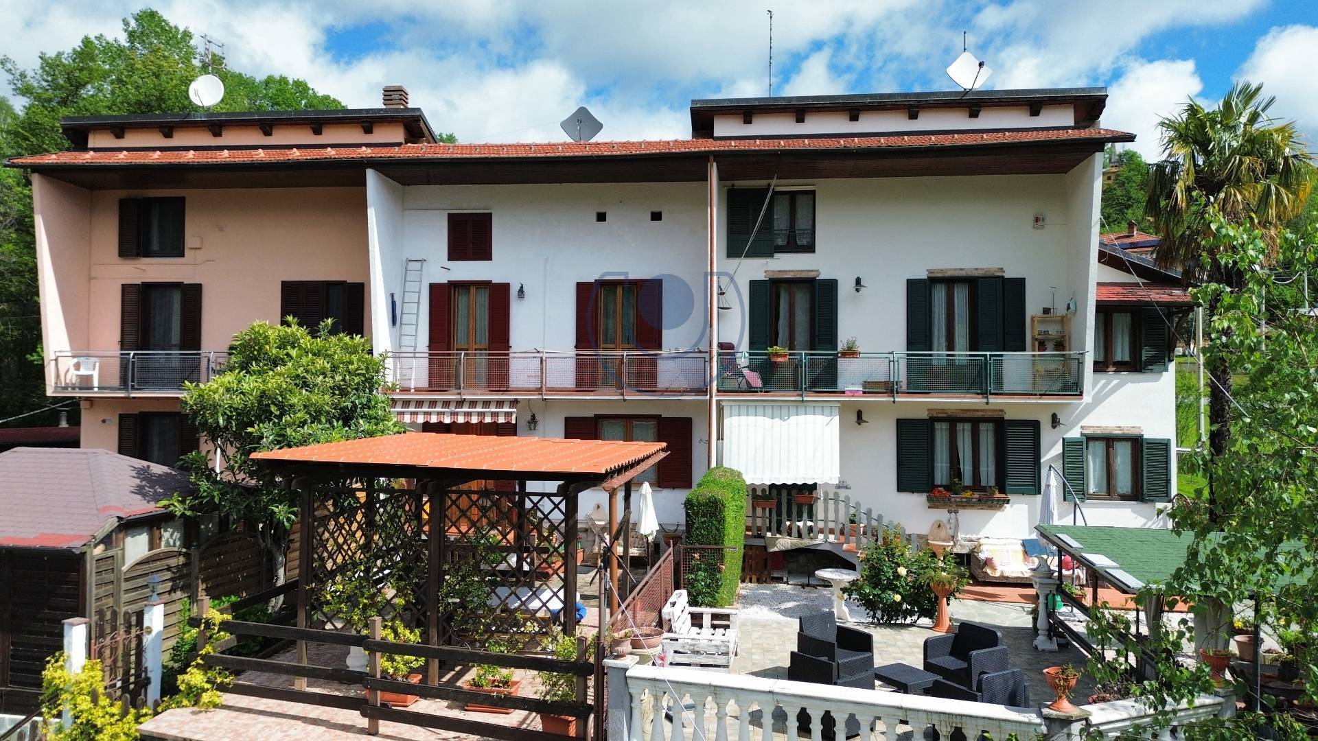 Villa con terrazzo, Coazze giaveno -