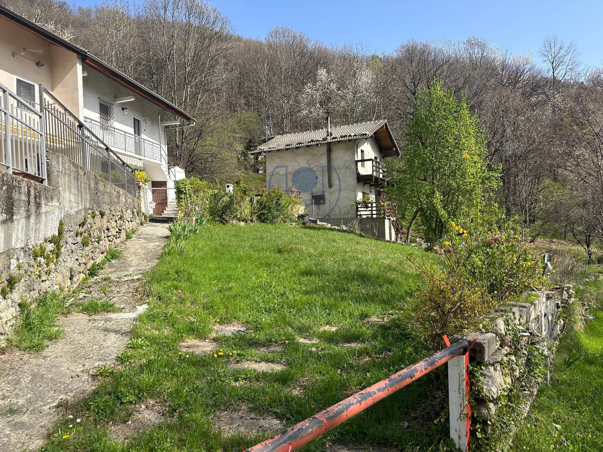 Porzione di casa in vendita a Giaveno, In Borgata