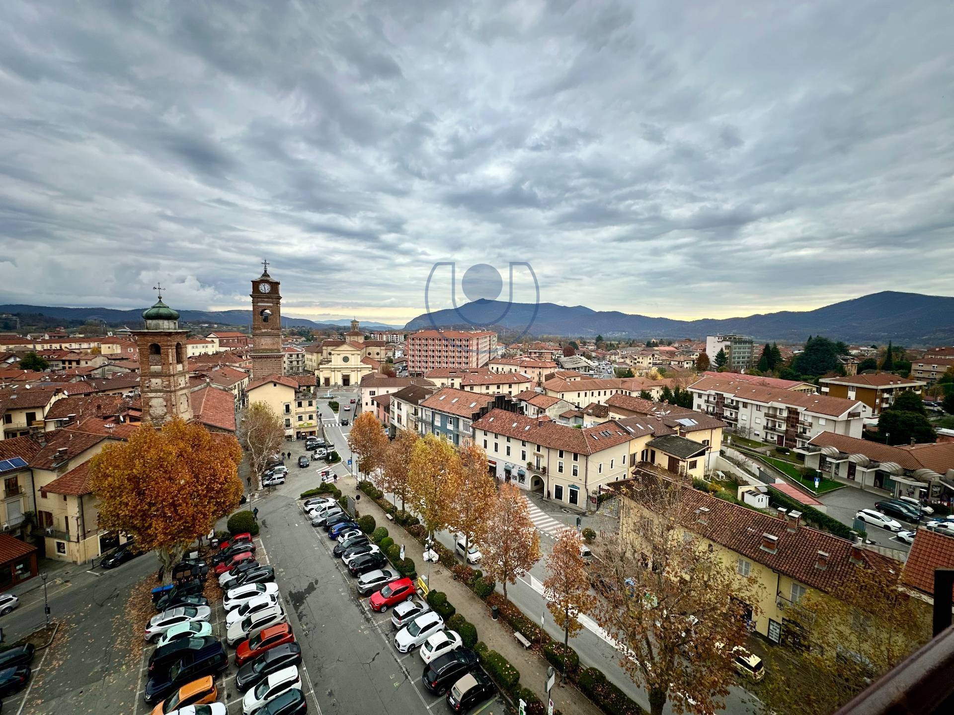 Appartamento in vendita a Giaveno, Centro