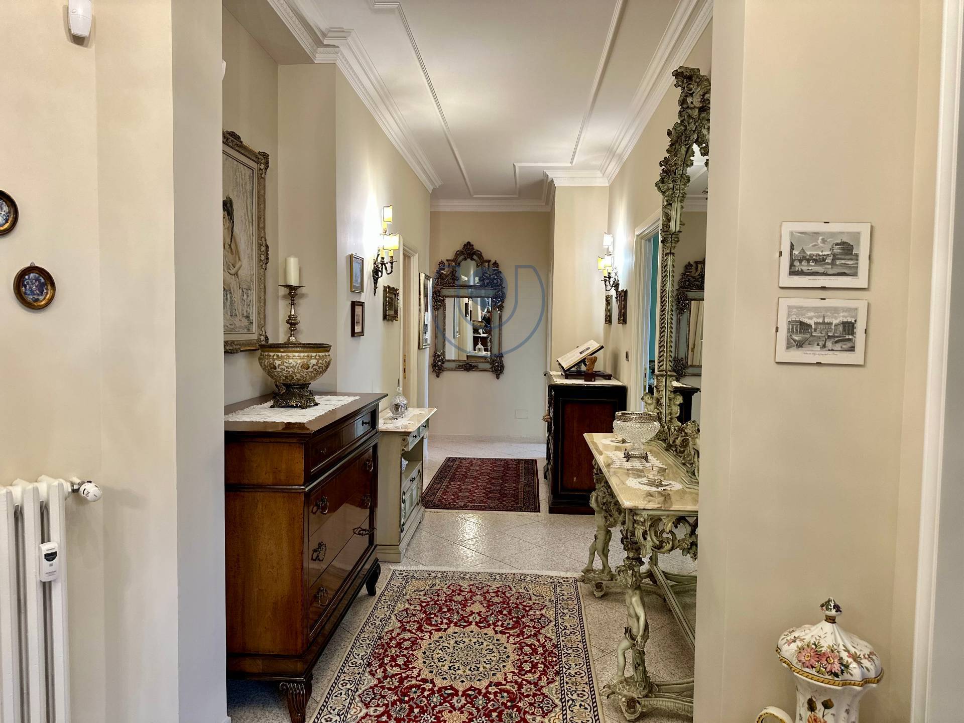 Appartamento in vendita a Giaveno, Centro