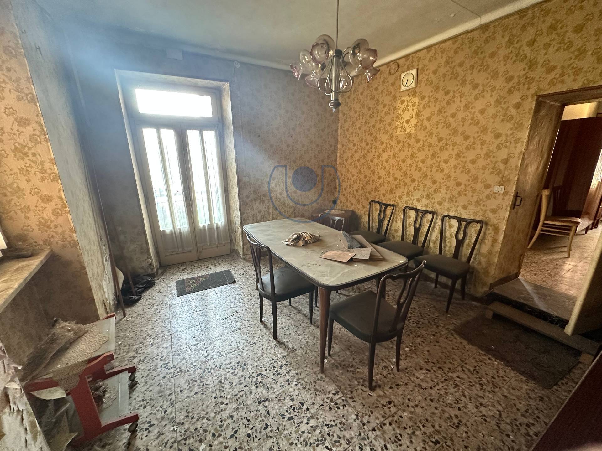 Porzione di casa in vendita a Giaveno, Comoda Al Centro