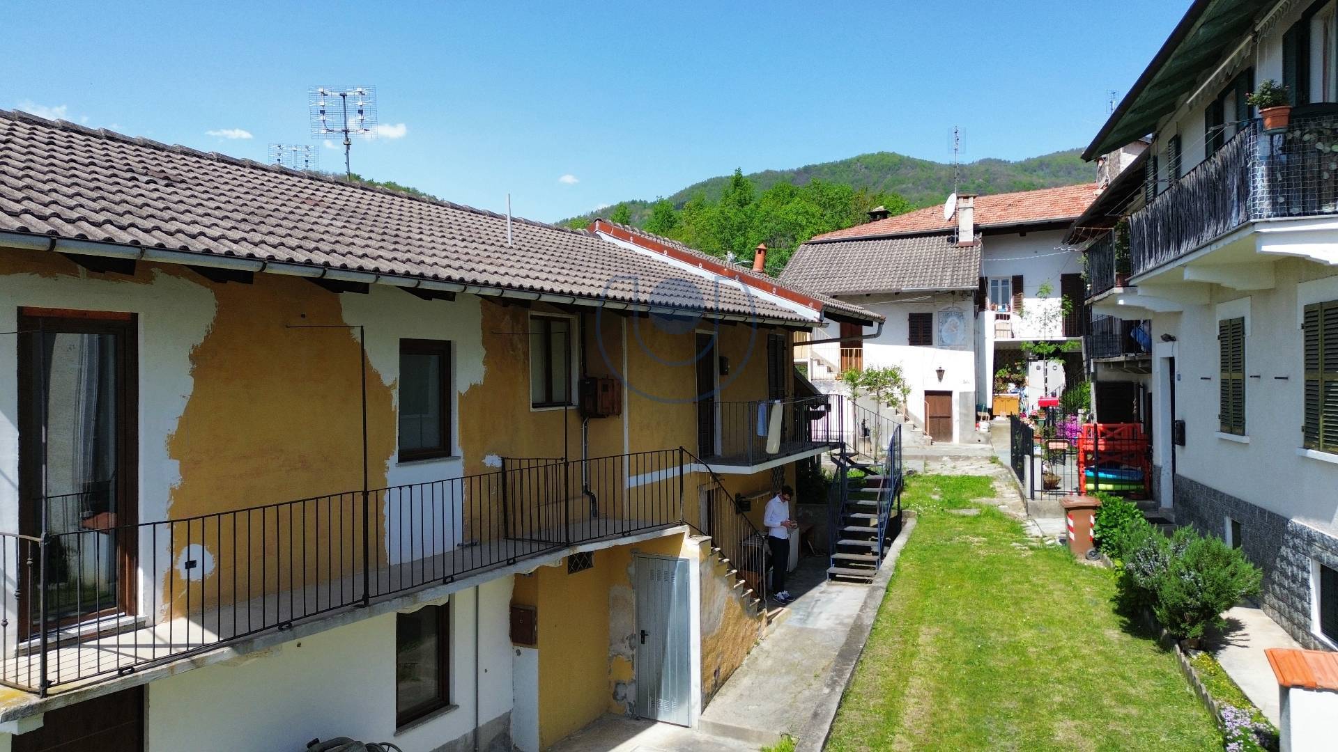 Appartamento in vendita a Coazze, B.ta Trucetto