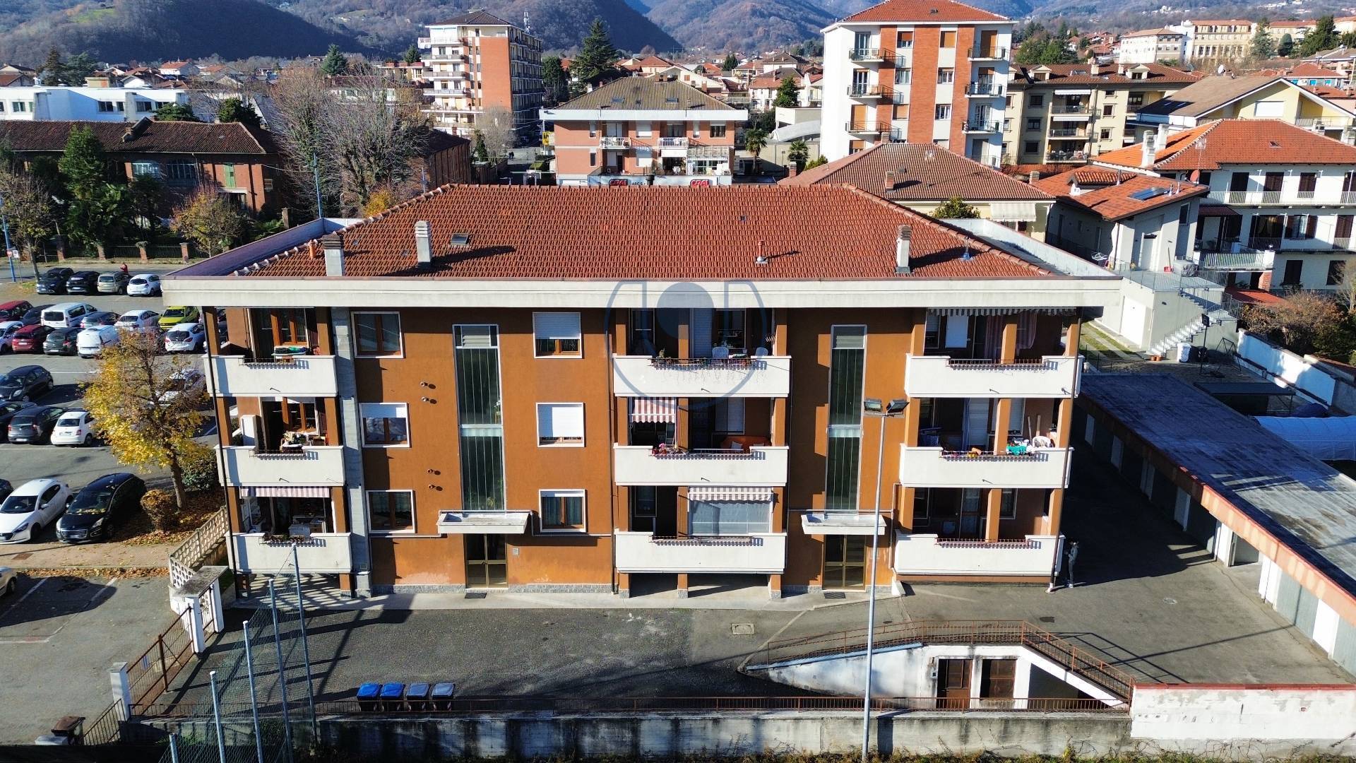 Appartamento in vendita a Giaveno, Centro