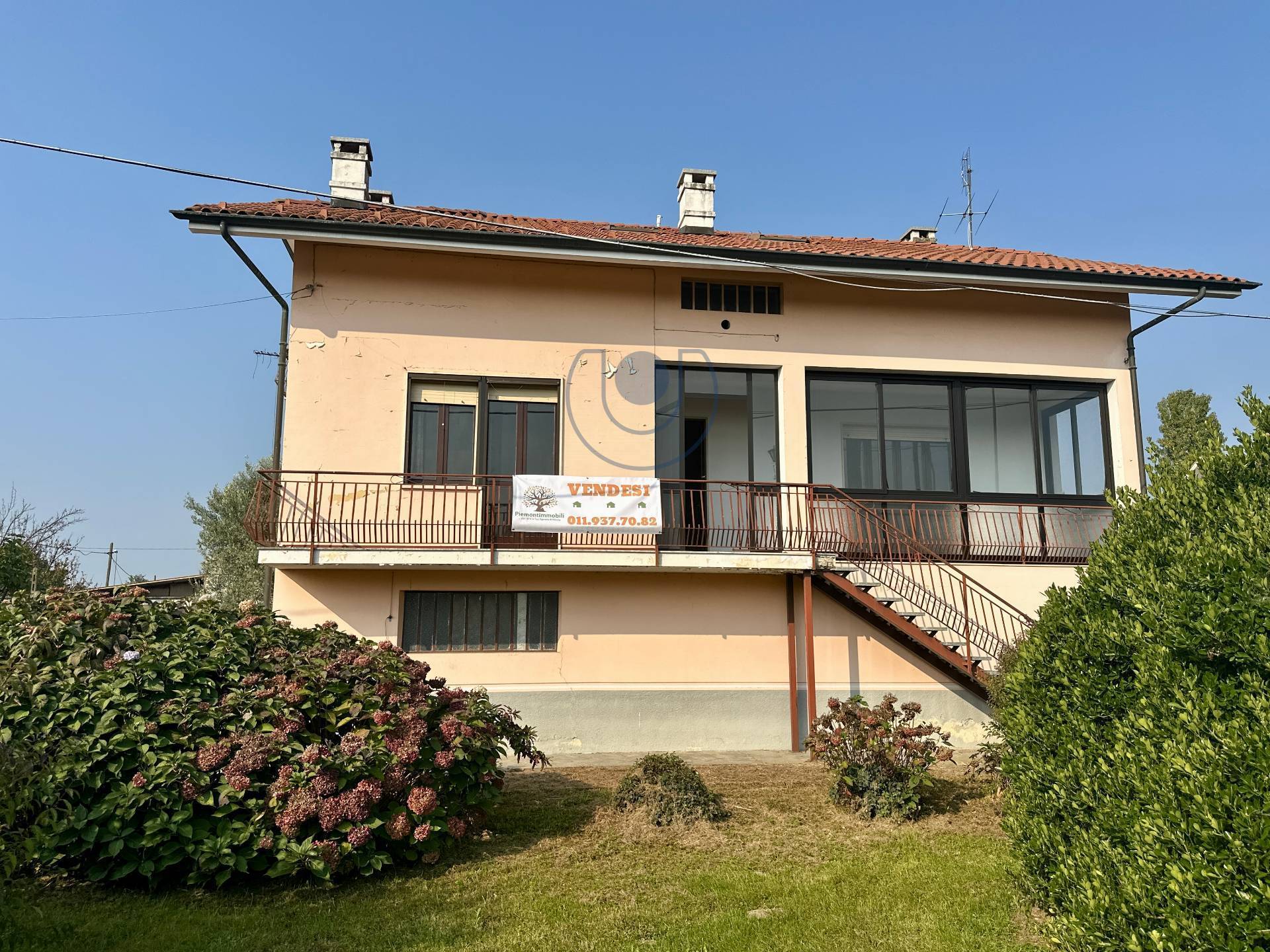 Villa Bifamiliare in vendita a Feletto, Feletto Canavese