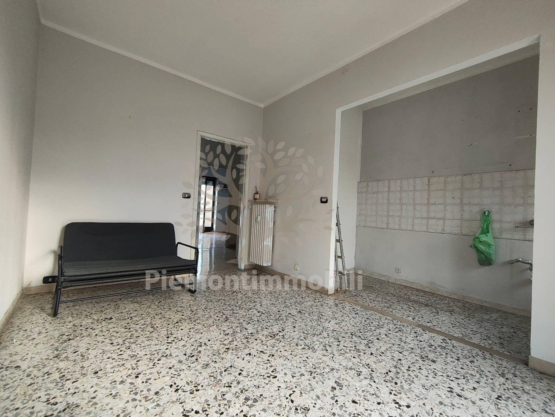 Appartamento in vendita a Torino, Mirafiori nord