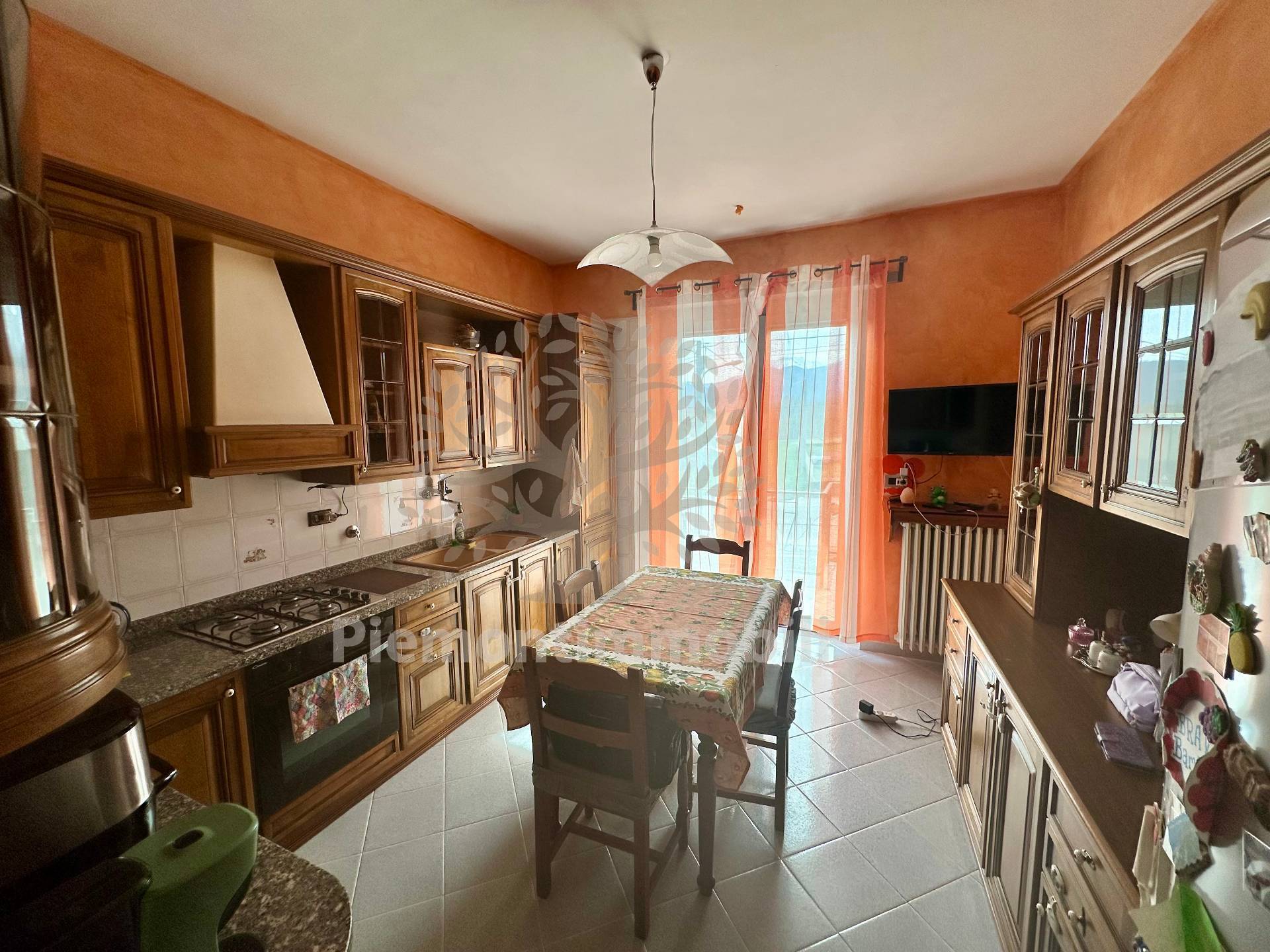 Villa Bifamiliare in vendita a Giaveno, Frazione Selvaggio