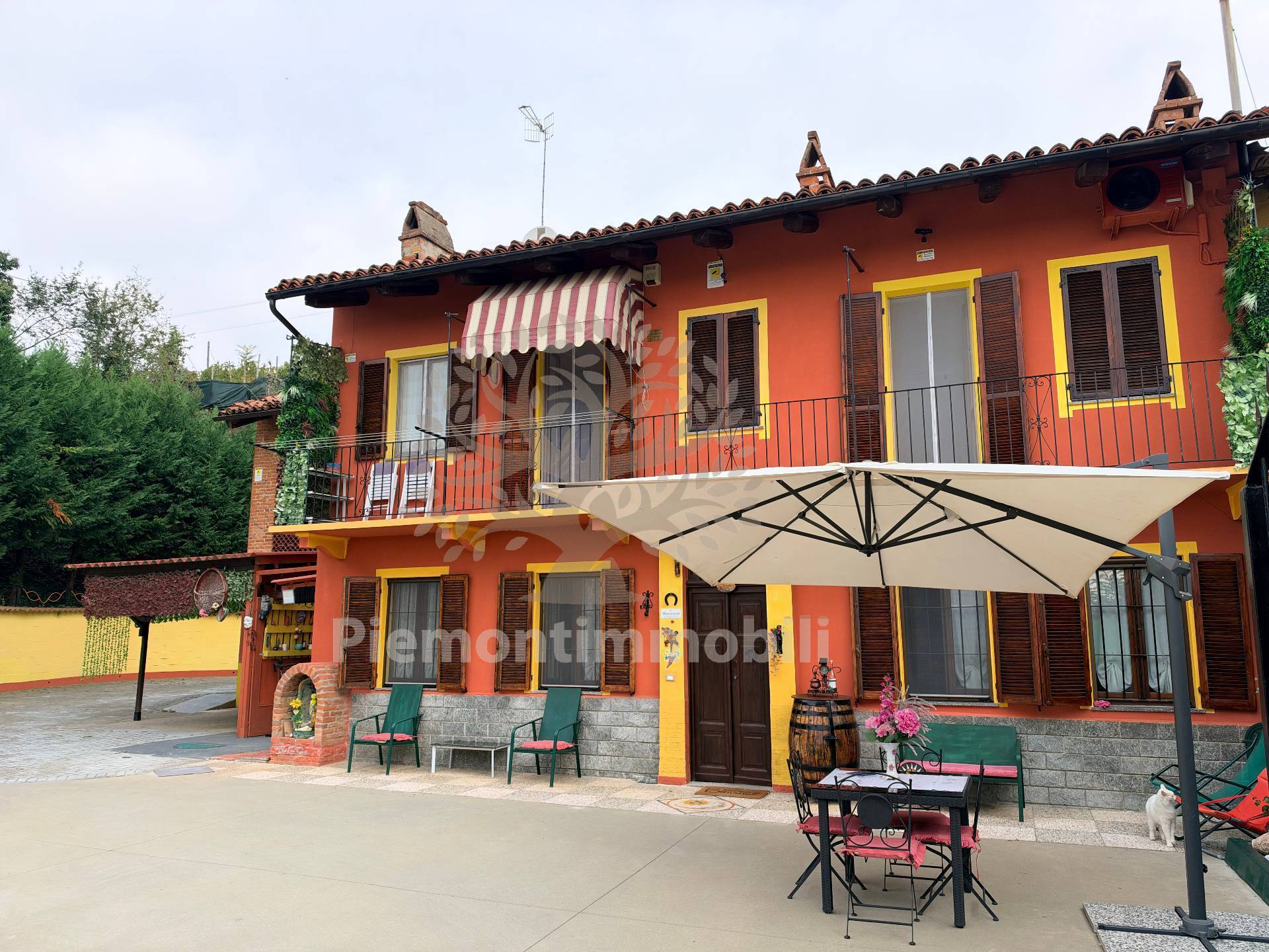 Casa indipendente in vendita a Canale