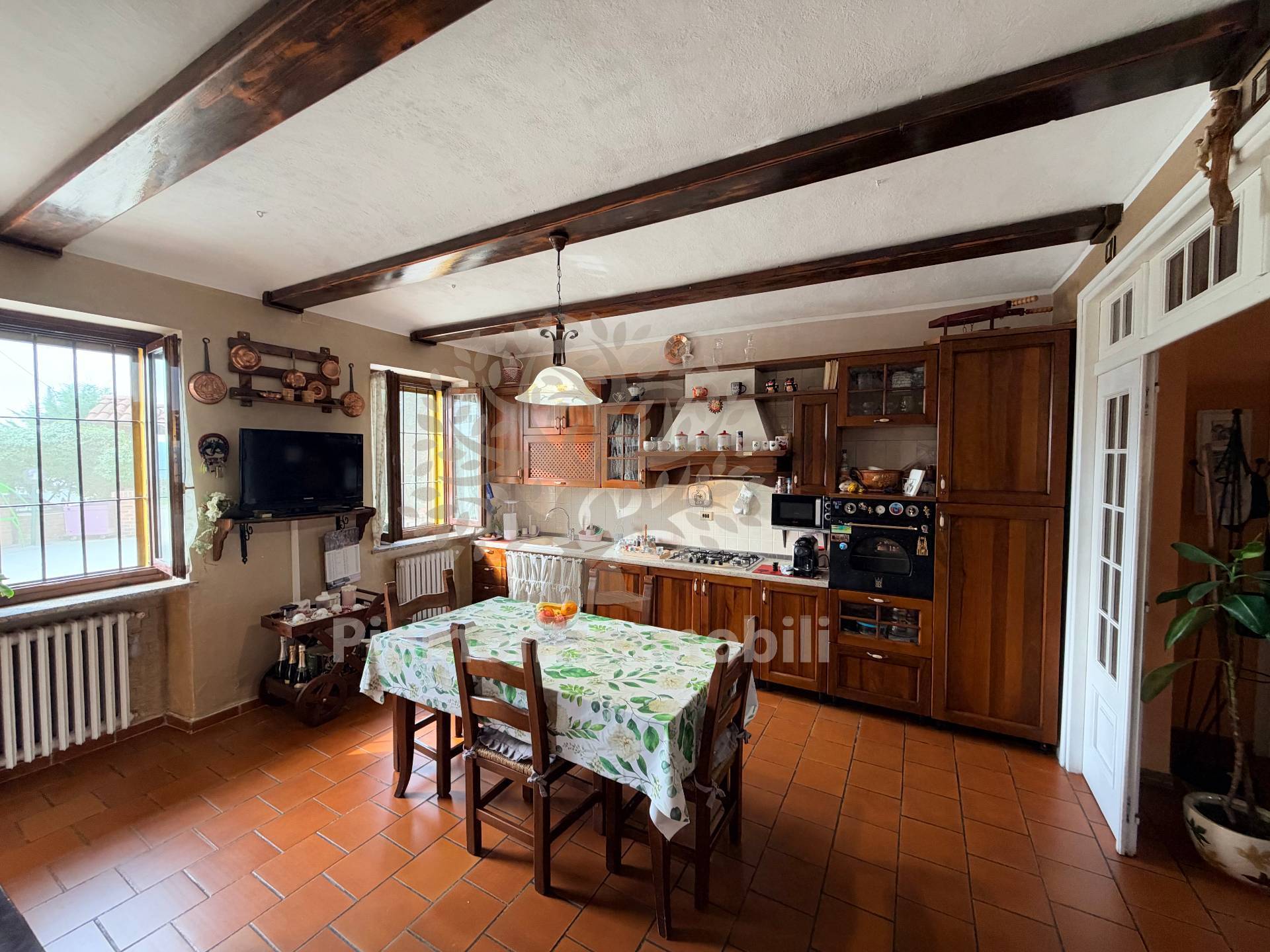 Casa indipendente in vendita a Canale