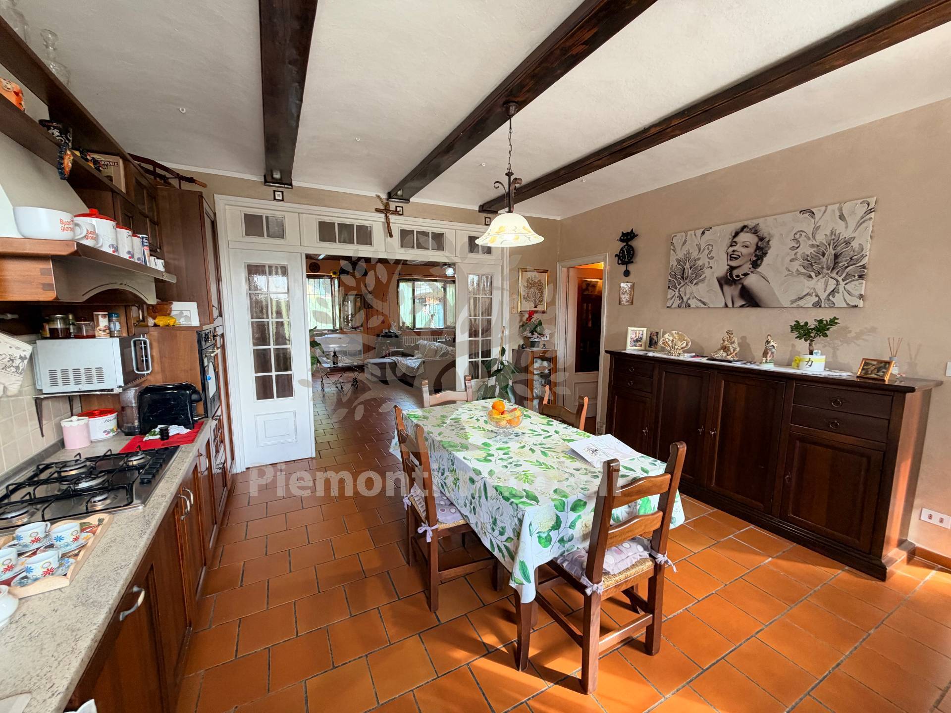 Casa indipendente in vendita a Canale