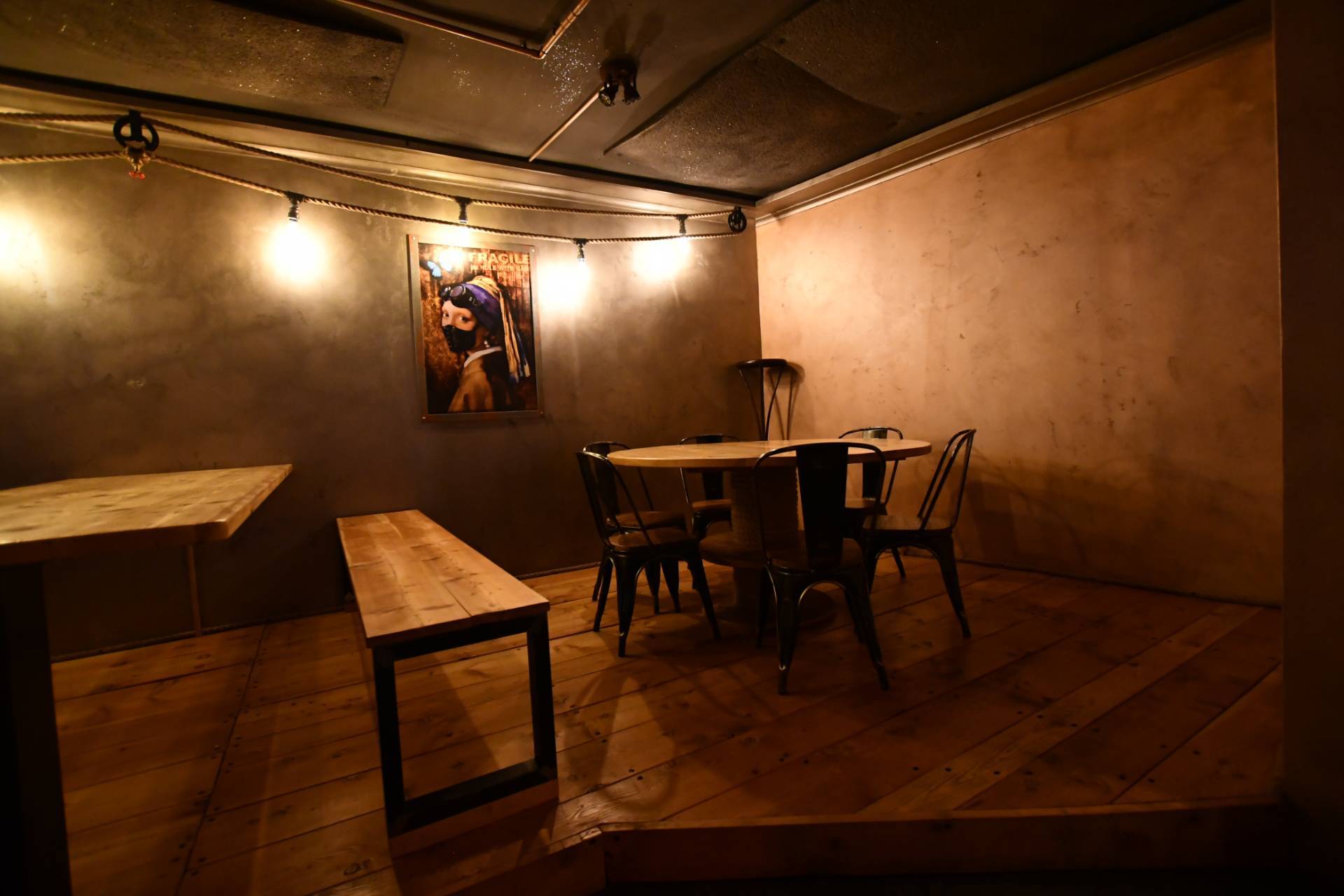 Locale commerciale in vendita a Bardonecchia, Centro