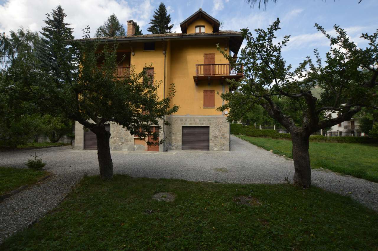 Appartamento in affitto a Bardonecchia, Centro