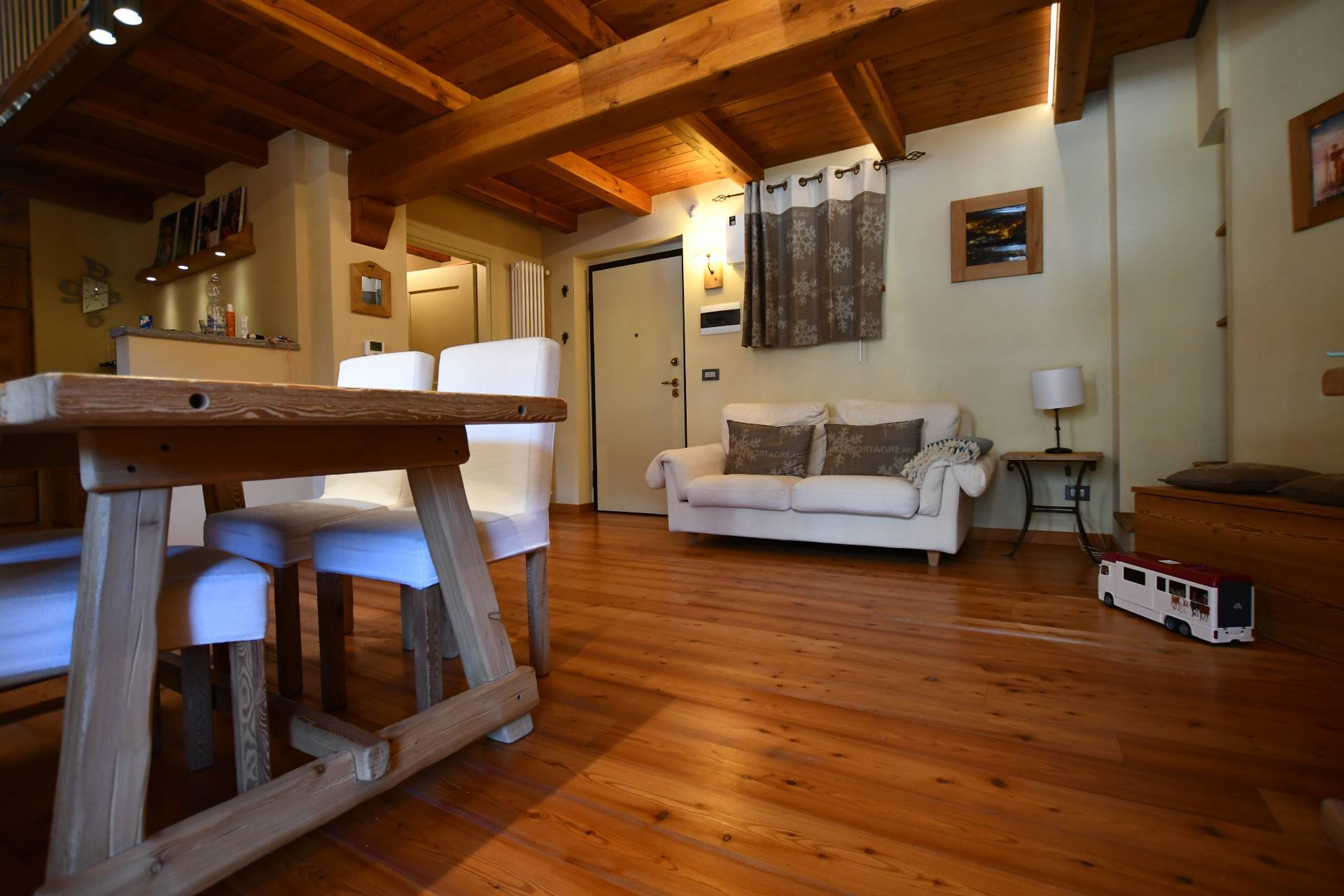 Appartamento in vendita a Bardonecchia, Pressi Campo Smith